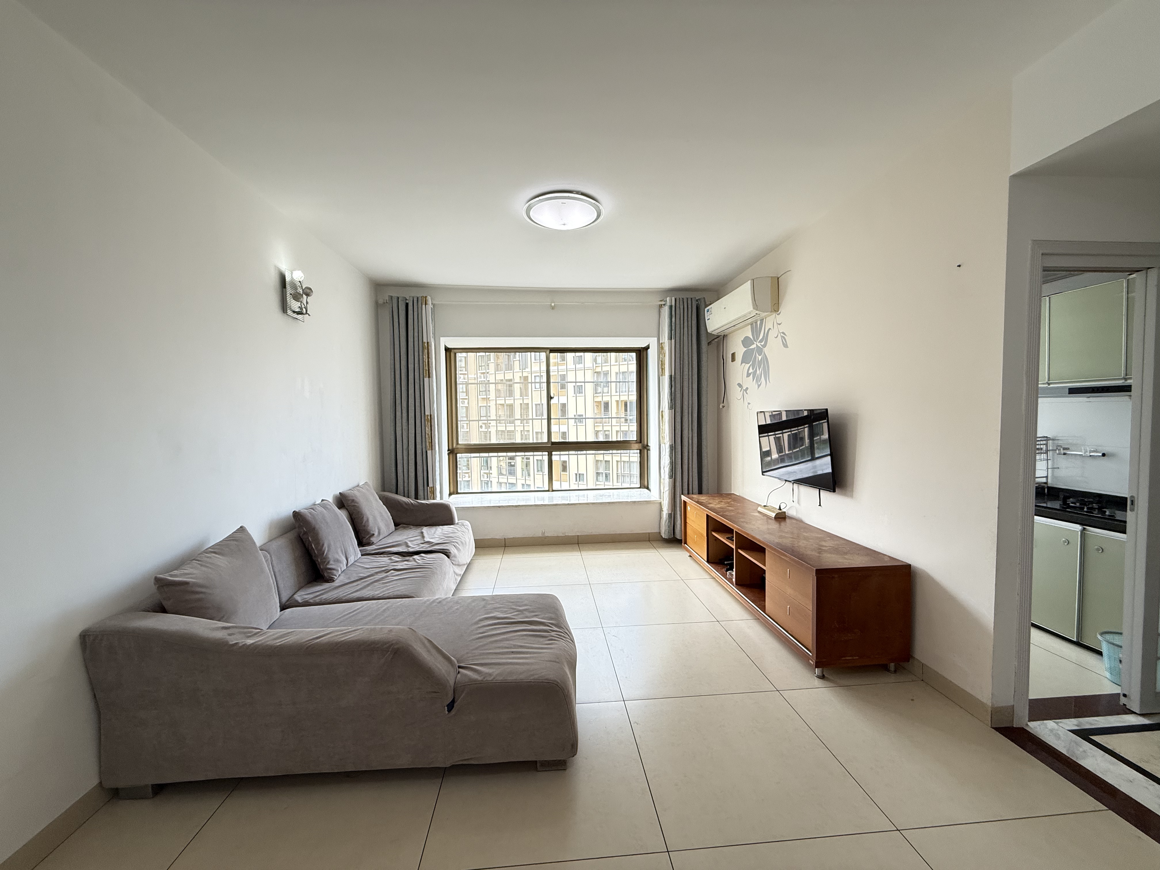 郁金香花园 2室1厅1卫 145.0万 郁金香花园 2室1厅1卫 145.0万户型图