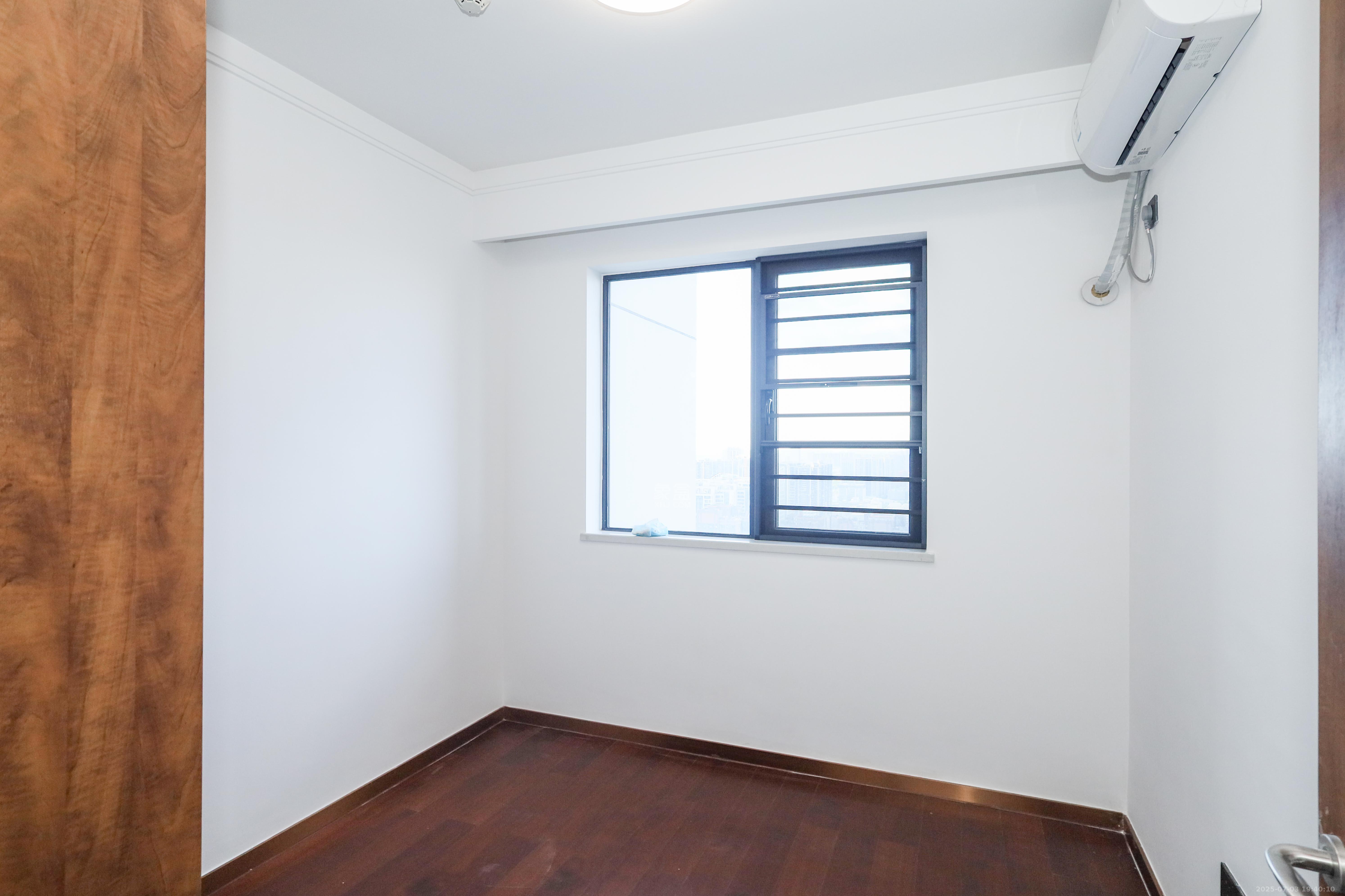 梅溪悦章  4室2厅2卫    156.0万 梅溪悦章  4室2厅2卫    156.0万卧室