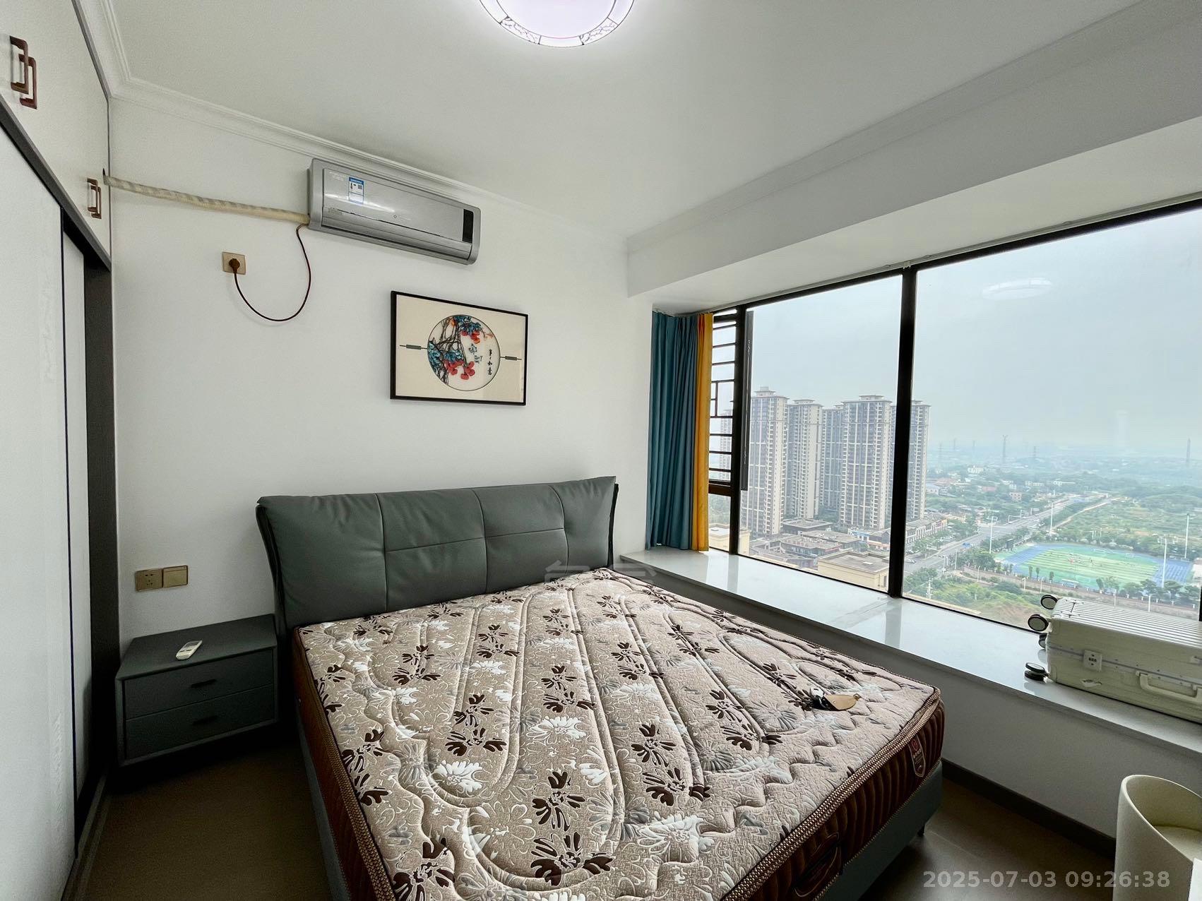 金轮翡翠名园 2室2厅2卫 2200.0元/月 金轮翡翠名园 2室2厅2卫 2200.0元/月室内图