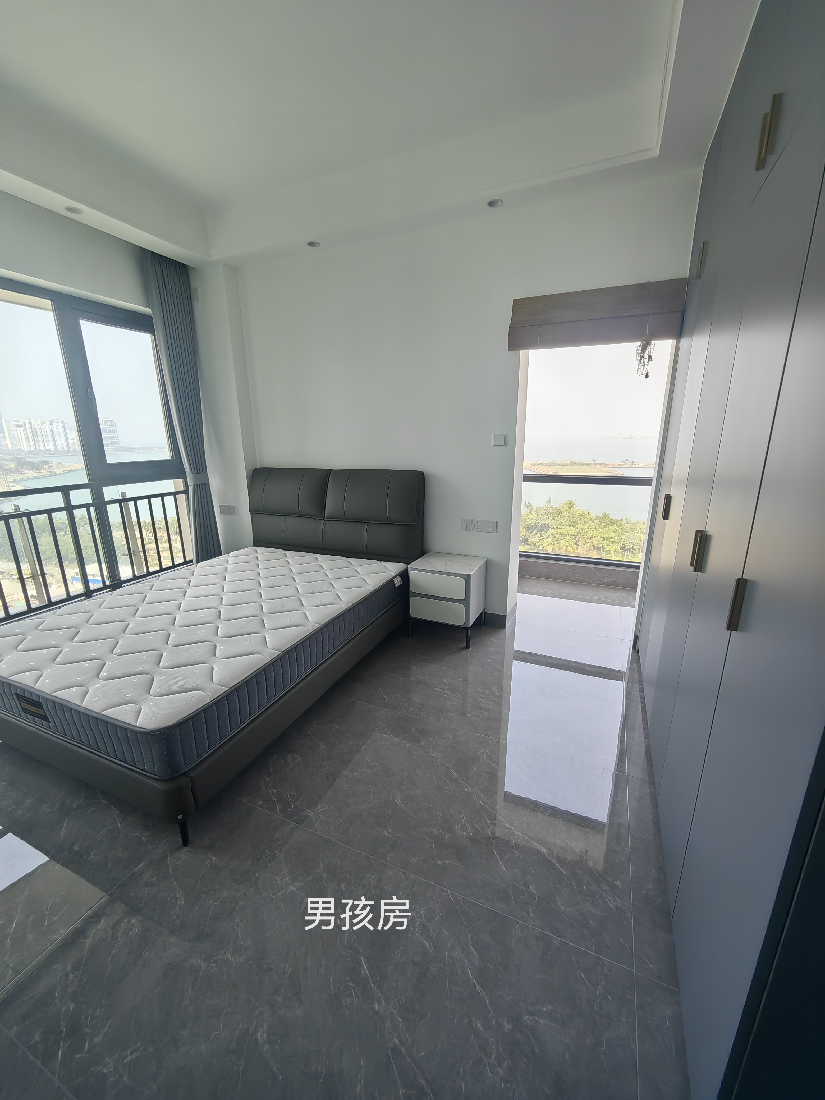 东方天澜汇  4室2厅2卫   20000.00元/月室内图