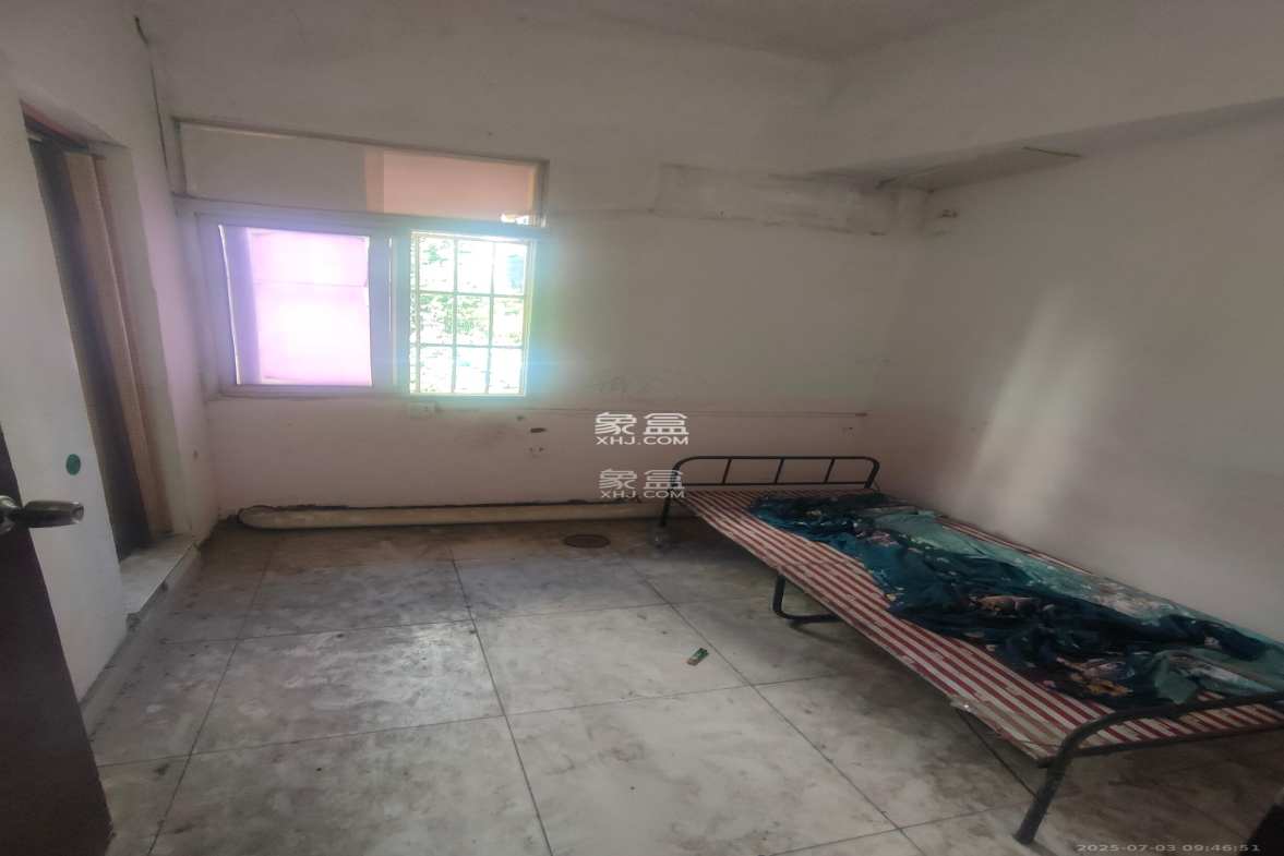 便河边社区 1室0厅0卫 3000.00元/月 便河边社区 1室0厅0卫 3000.00元/月室内图