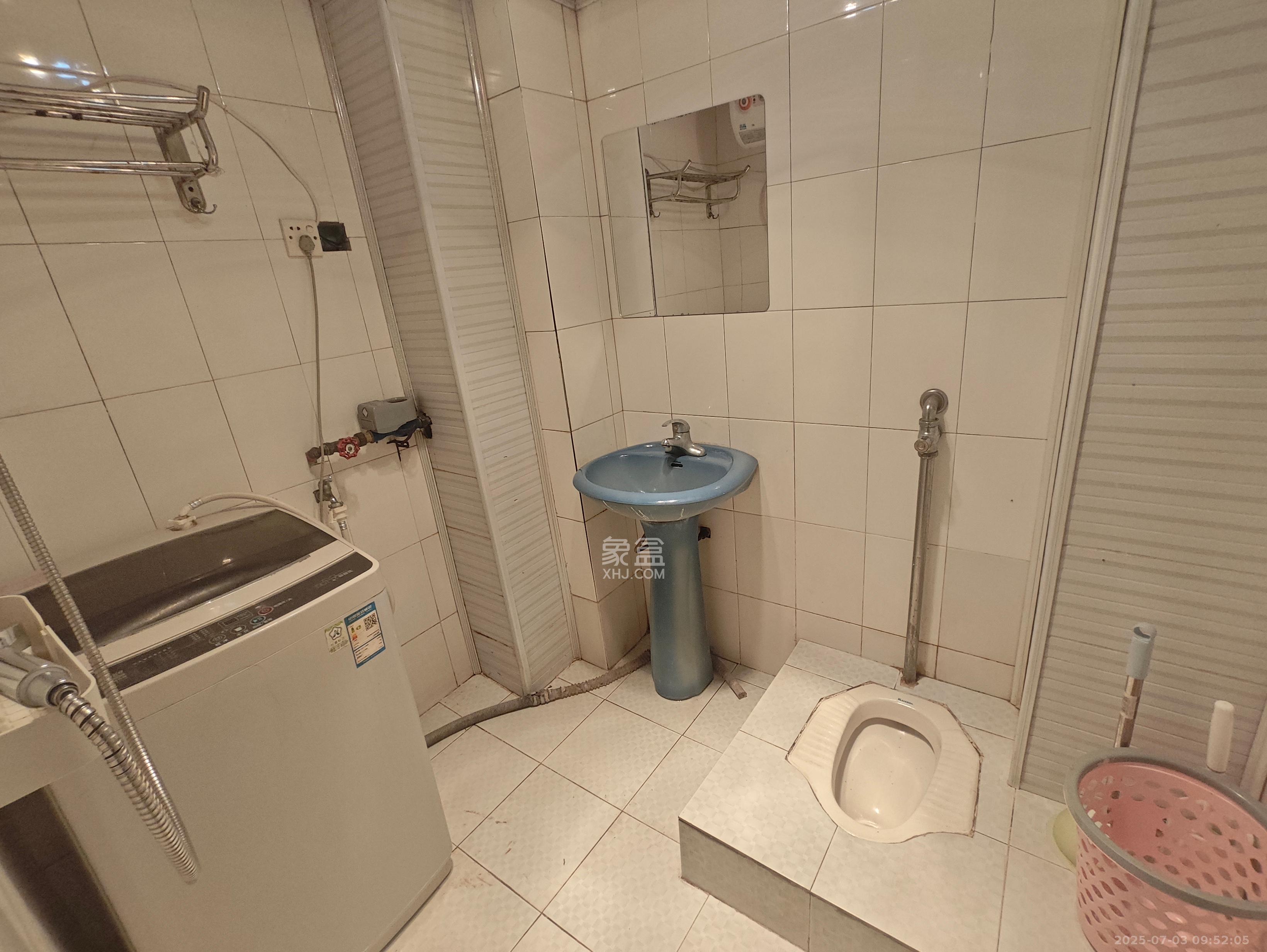 宏景名厦 2室2厅1卫 1900.0元/月 宏景名厦 2室2厅1卫 1900.0元/月室内图