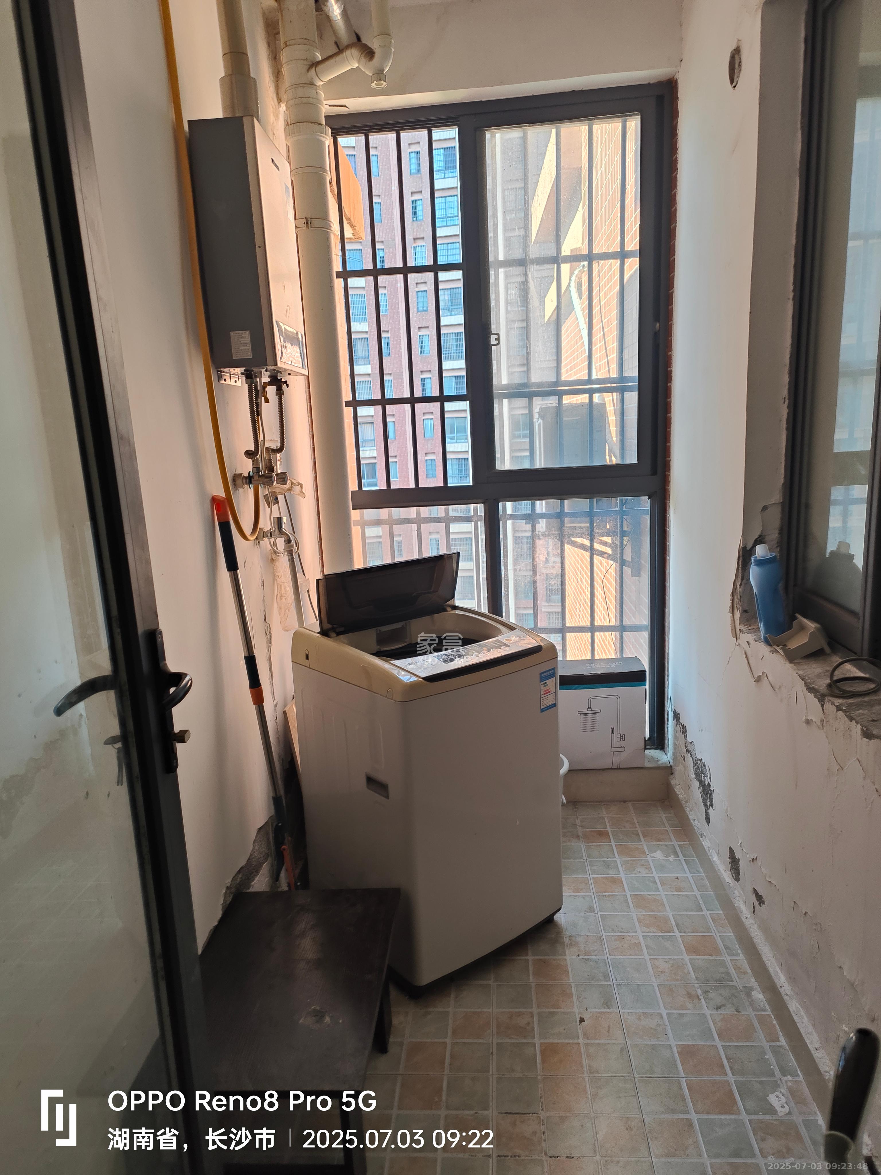 海德公园 2室2厅1卫 1600.00元/月 海德公园 2室2厅1卫 1600.00元/月室内图