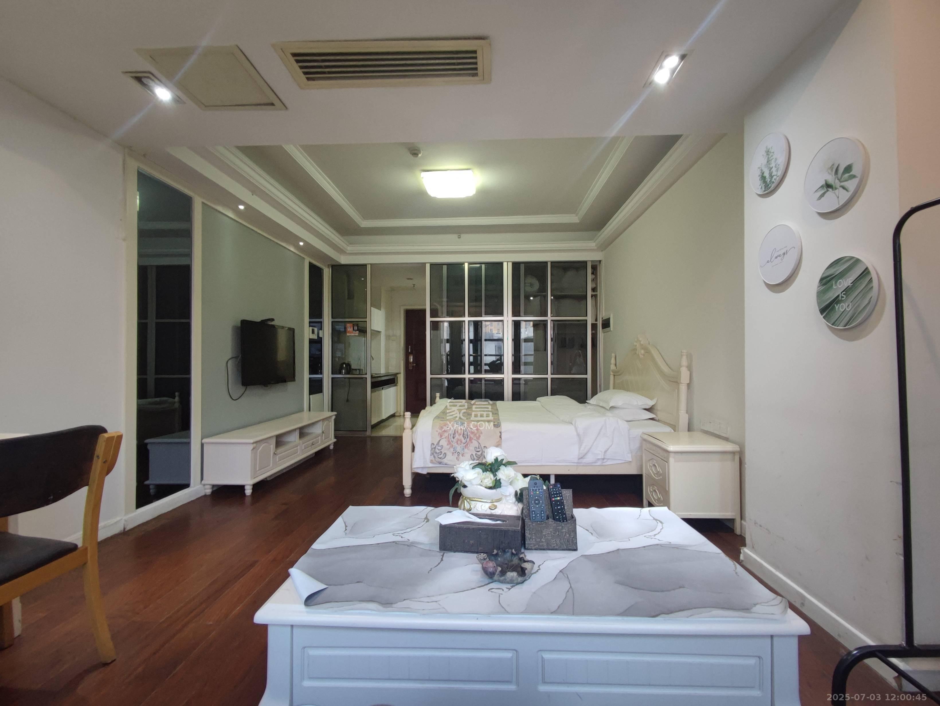 壹号公馆  1室1厅1卫    2600.0元/月 壹号公馆  1室1厅1卫    2600.0元/月室内图