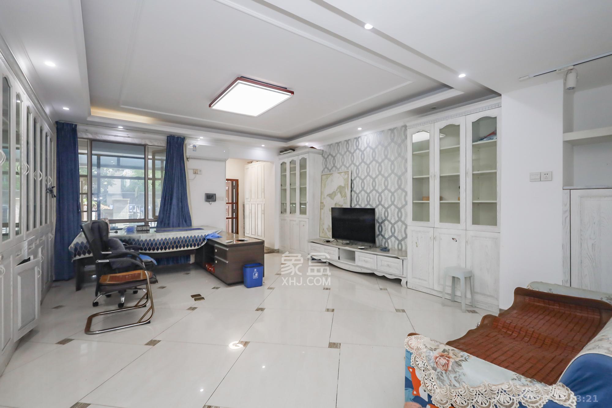 世茂铂翠湾二期 3室2厅2卫 288.0万 世茂铂翠湾二期 3室2厅2卫 288.0万其他