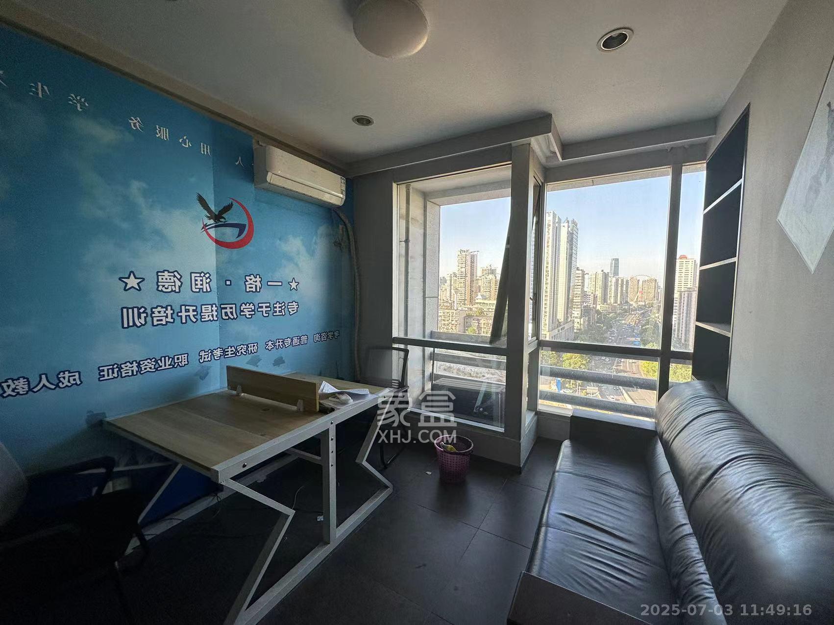 弘林国际   120.0㎡      5000.0元/月室内图