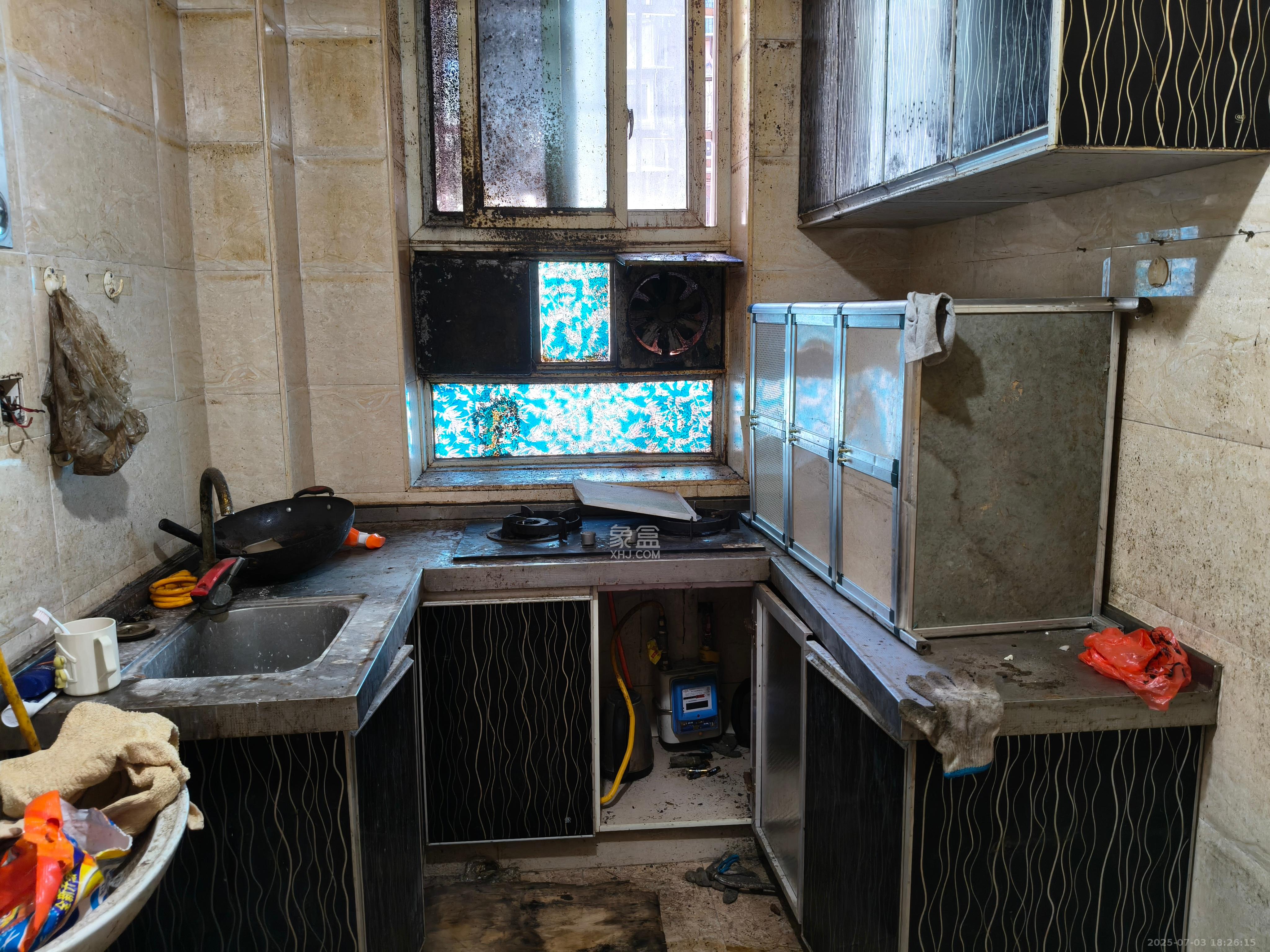 阿弥岭一片(长沙制药厂宿舍) 2室1厅1卫 1600.0元/月 阿弥岭一片(长沙制药厂宿舍) 2室1厅1卫 1600.0元/月室内图