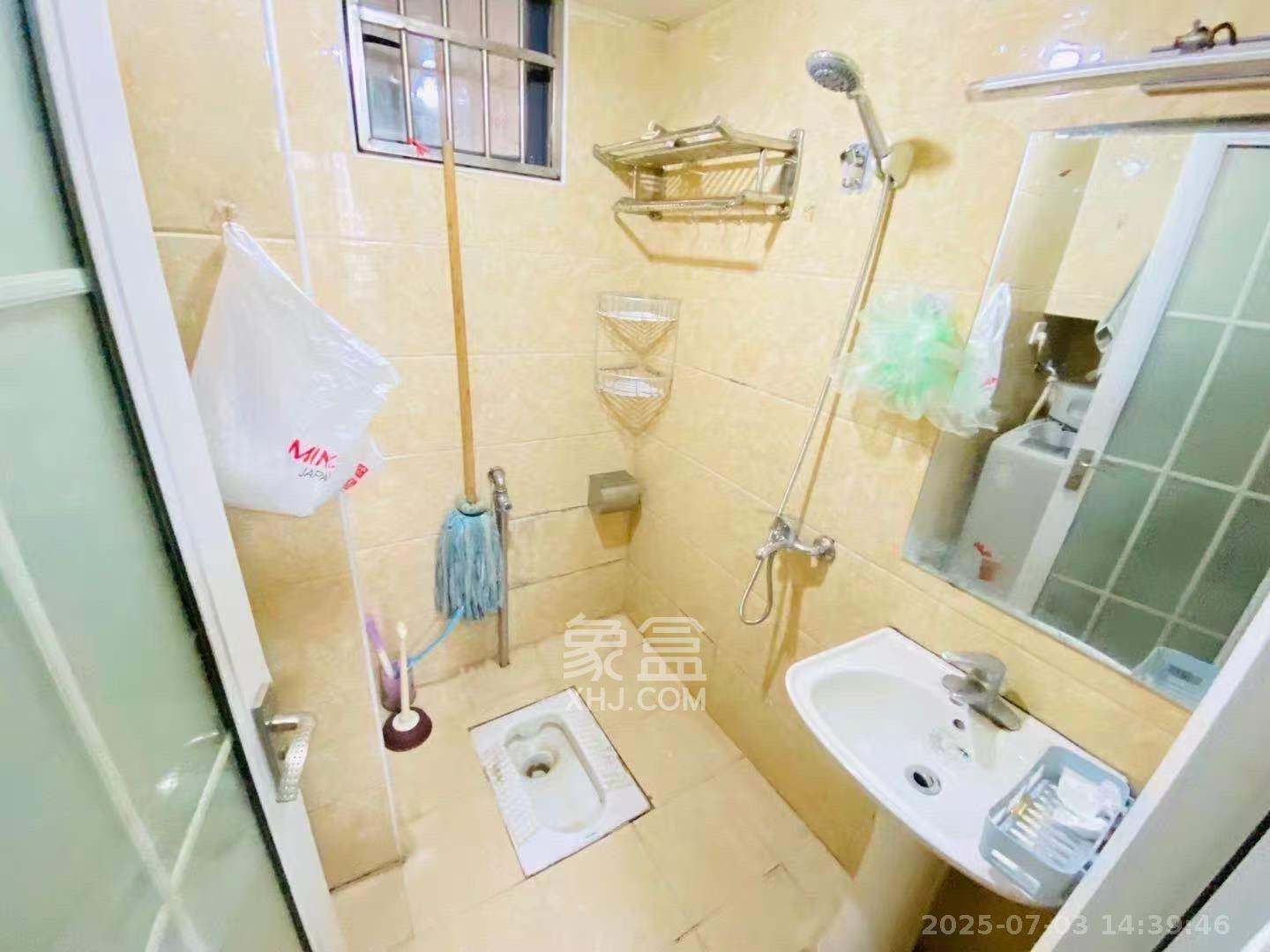 兴威帕克水岸  1室1厅1卫   1600.00元/月室内图