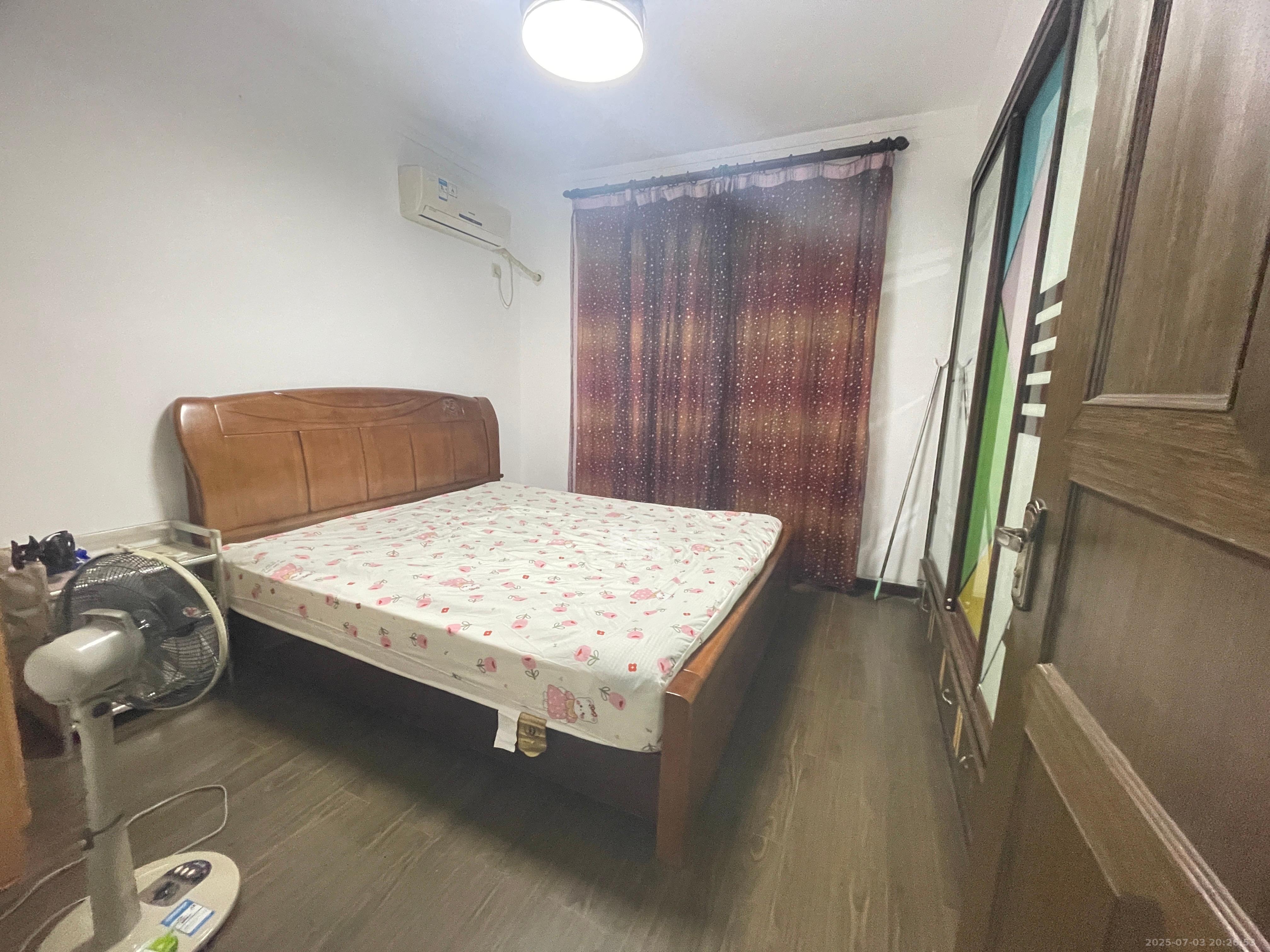 高桥火焰市场  2室1厅1卫   1500.00元/月室内图