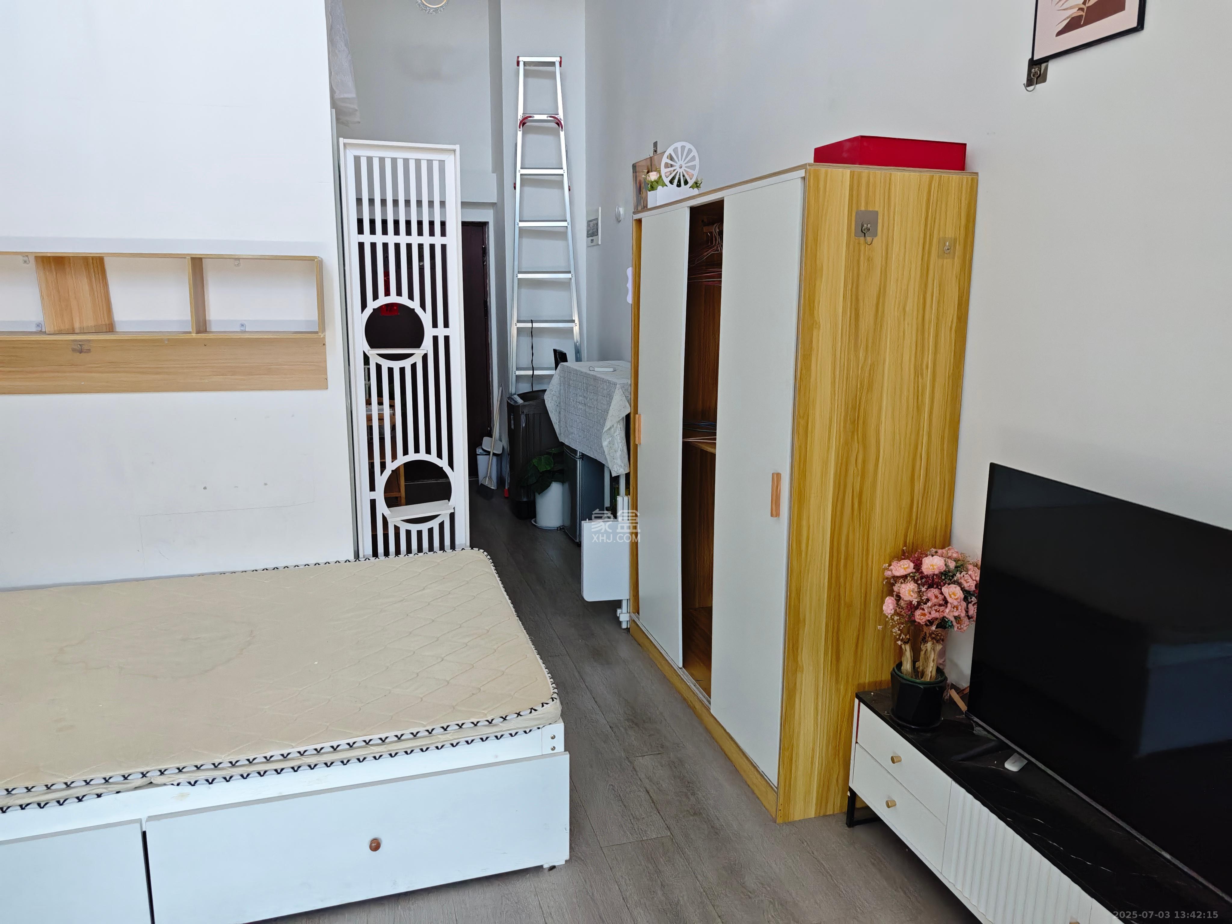 爱家当代境  1室1厅1卫   1400.00元/月室内图