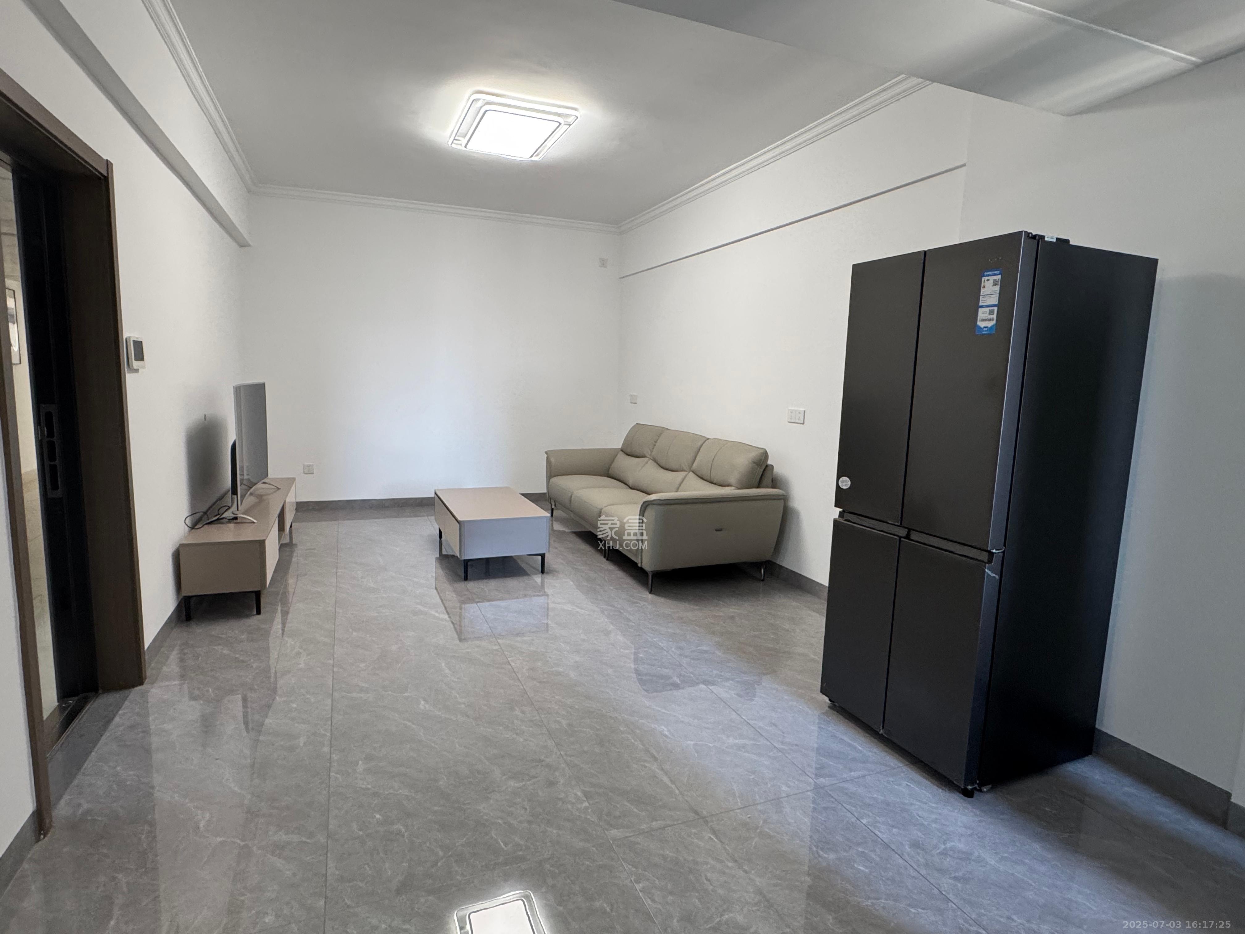 建鸿达现代城 3室2厅1卫 4800.0元/月 建鸿达现代城 3室2厅1卫 4800.0元/月室内图