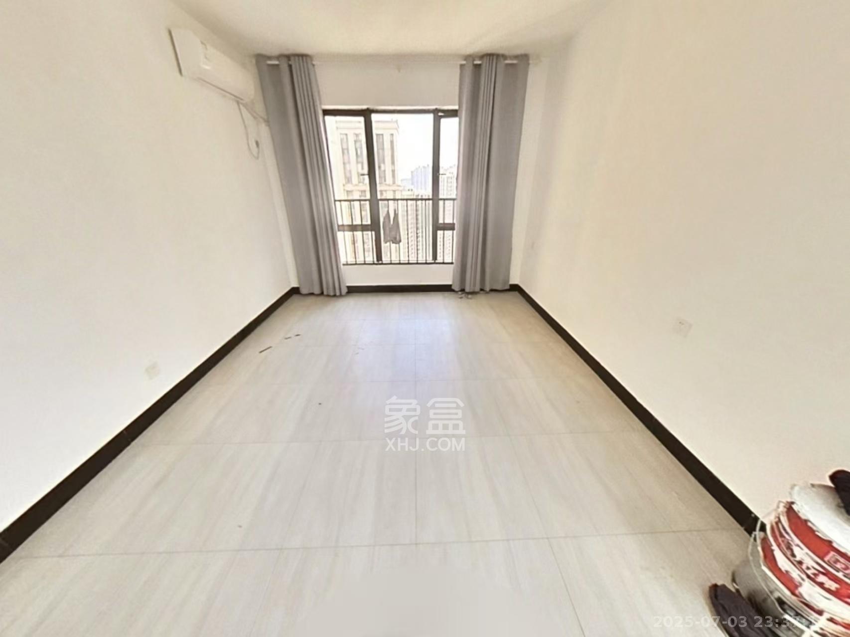 和泓梅溪四季 4室2厅2卫 3700.0元/月 和泓梅溪四季 4室2厅2卫 3700.0元/月室内图