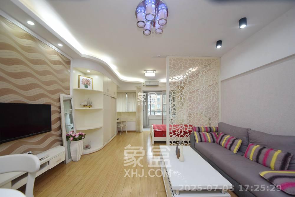 万博汇  1室1厅1卫   1800.00元/月室内图