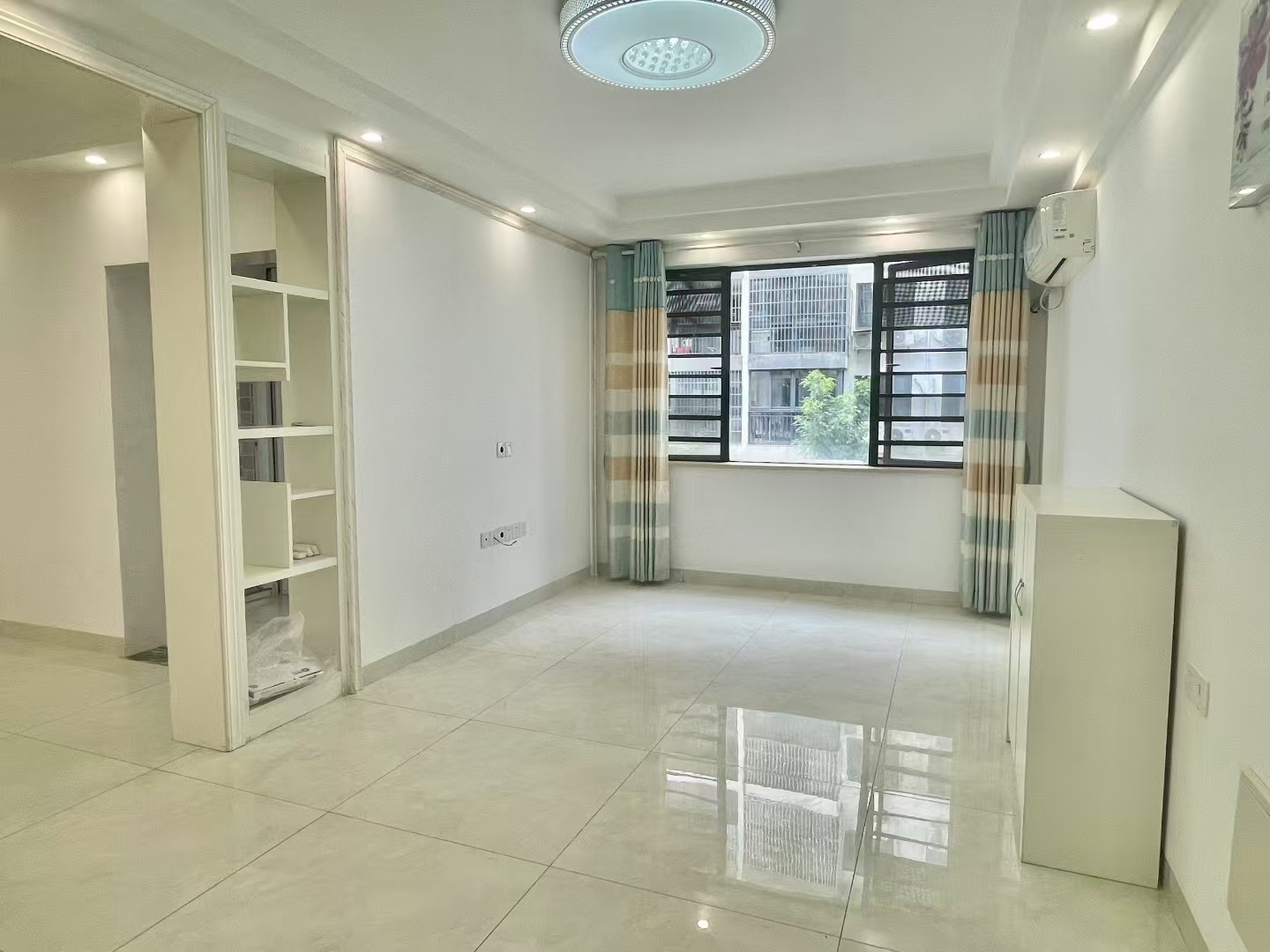 锦地翰城四期 3室2厅1卫 108.0万 锦地翰城四期 3室2厅1卫 108.0万室内图