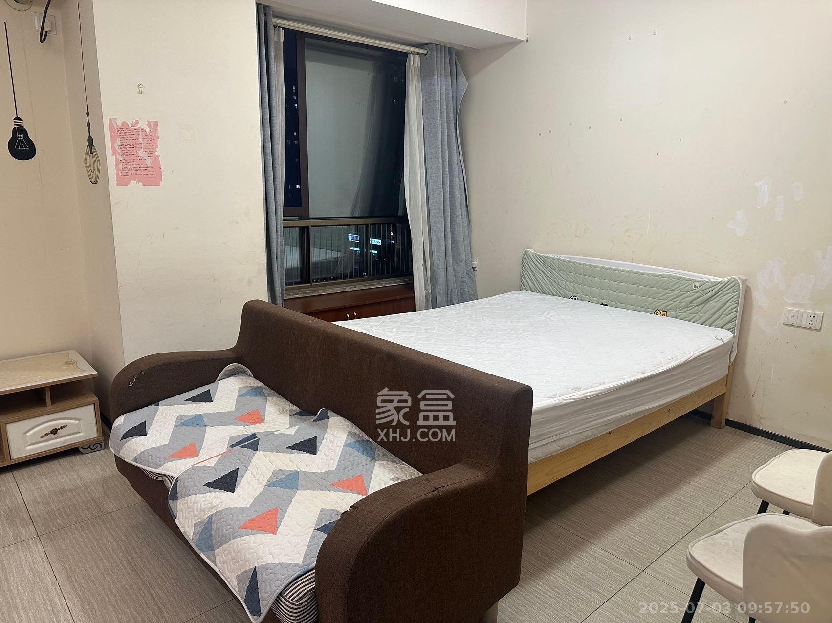 奥林匹克花园贡院三期  1室1厅1卫   1300.00元/月室内图