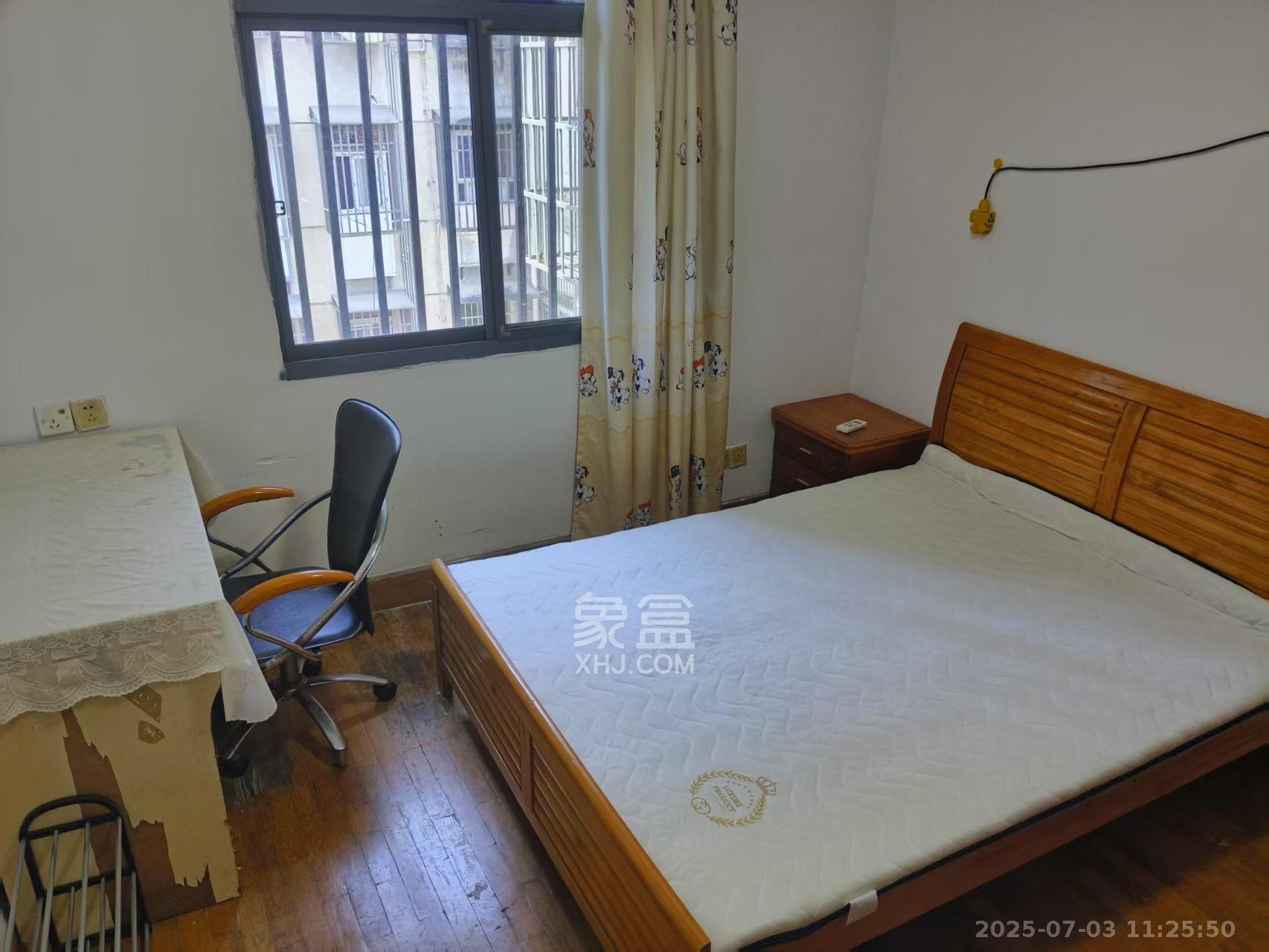 通泰街龙王宫 1室0厅0卫 1600.0元/月 通泰街龙王宫 1室0厅0卫 1600.0元/月室内图