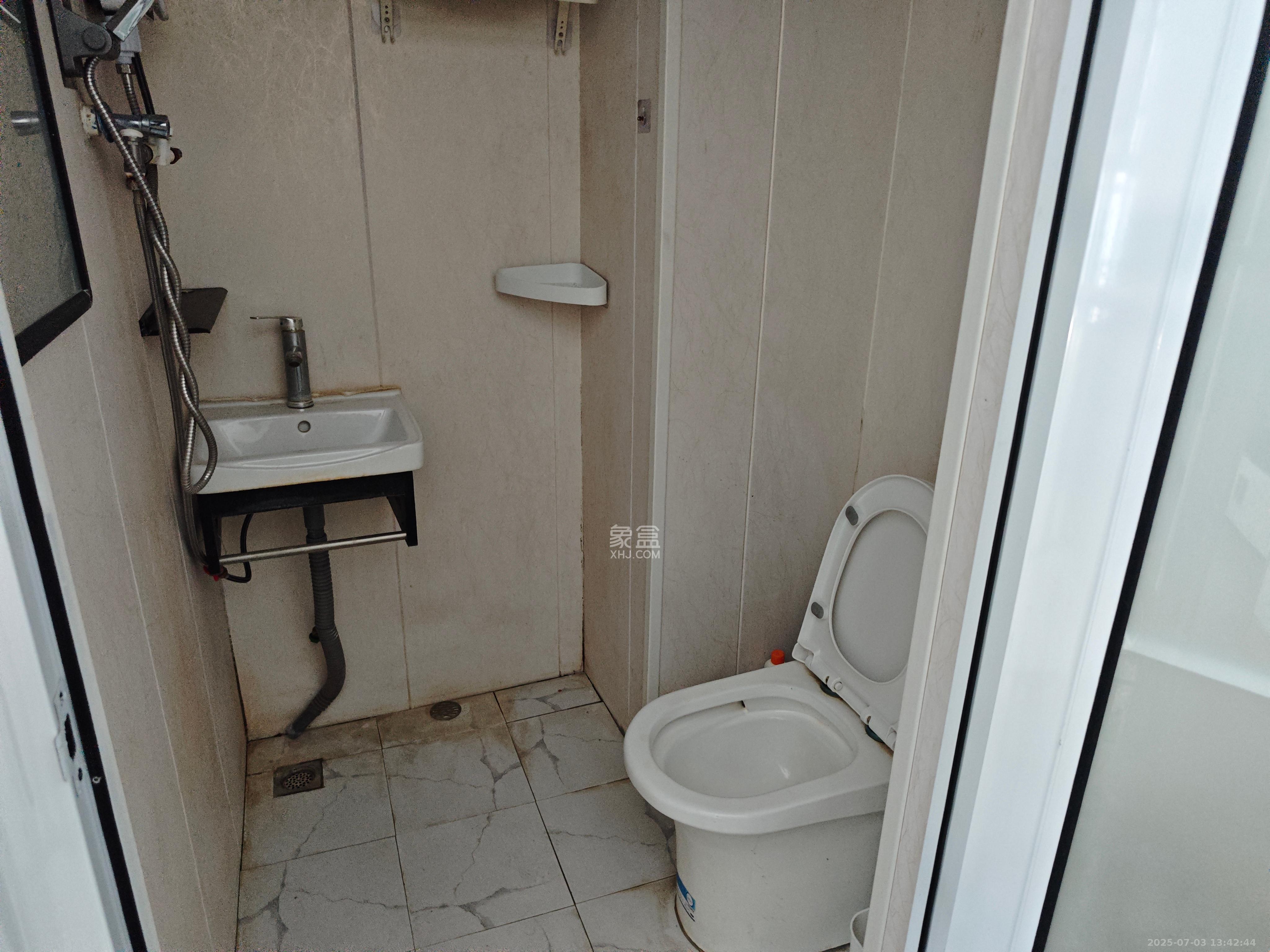 爱家当代境  1室1厅1卫   1400.00元/月室内图