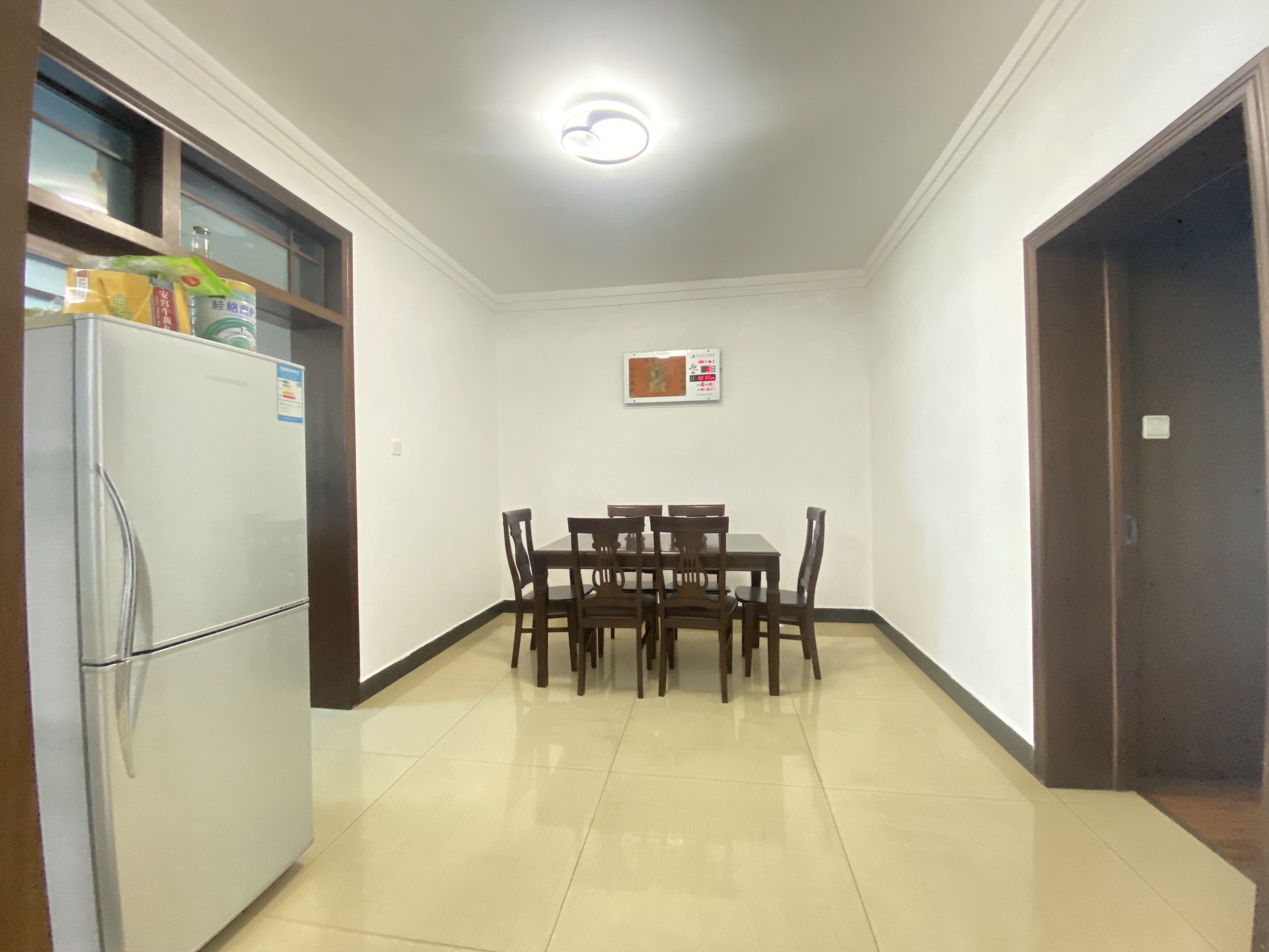 金谷市场 3室2厅2卫 45.8万 金谷市场 3室2厅2卫 45.8万客厅