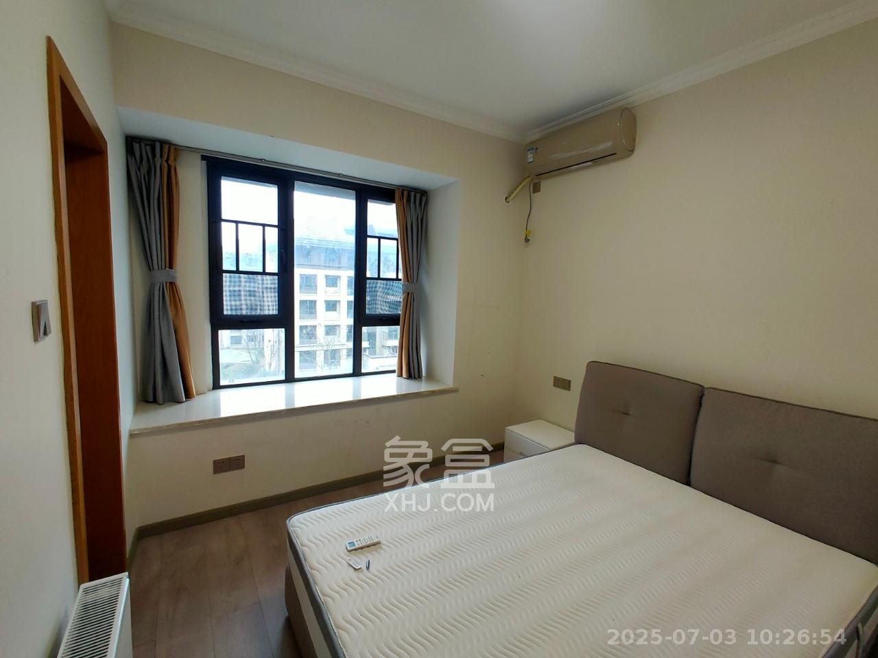 华润桃源里 4室2厅2卫 2400.0元/月 华润桃源里 4室2厅2卫 2400.0元/月室内图