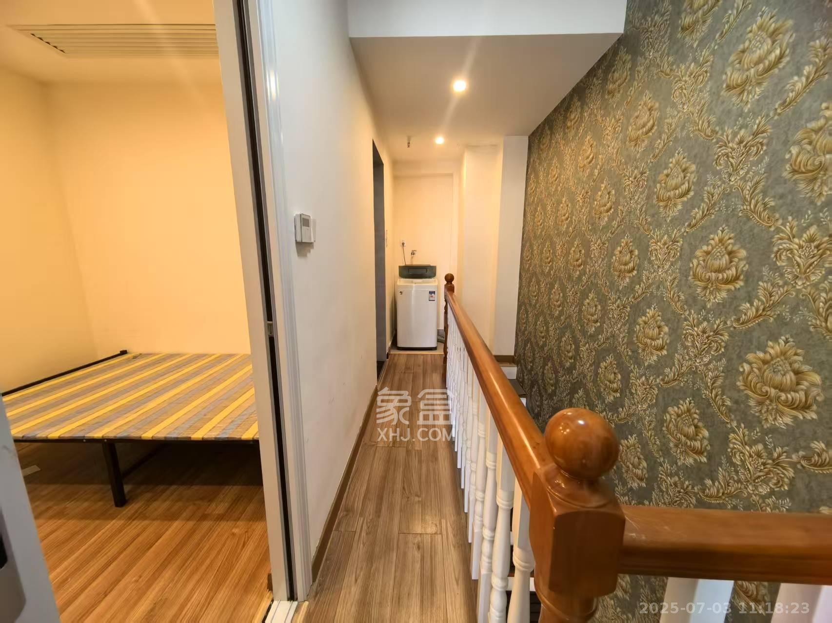 保利国际广场 1室1厅1卫 4600.0元/月 保利国际广场 1室1厅1卫 4600.0元/月室内图