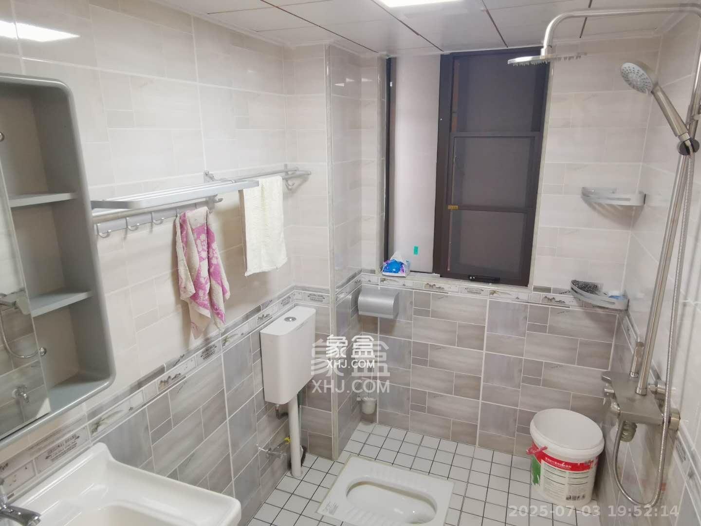 奥克斯缔壹城  3室2厅1卫   2600.00元/月室内图