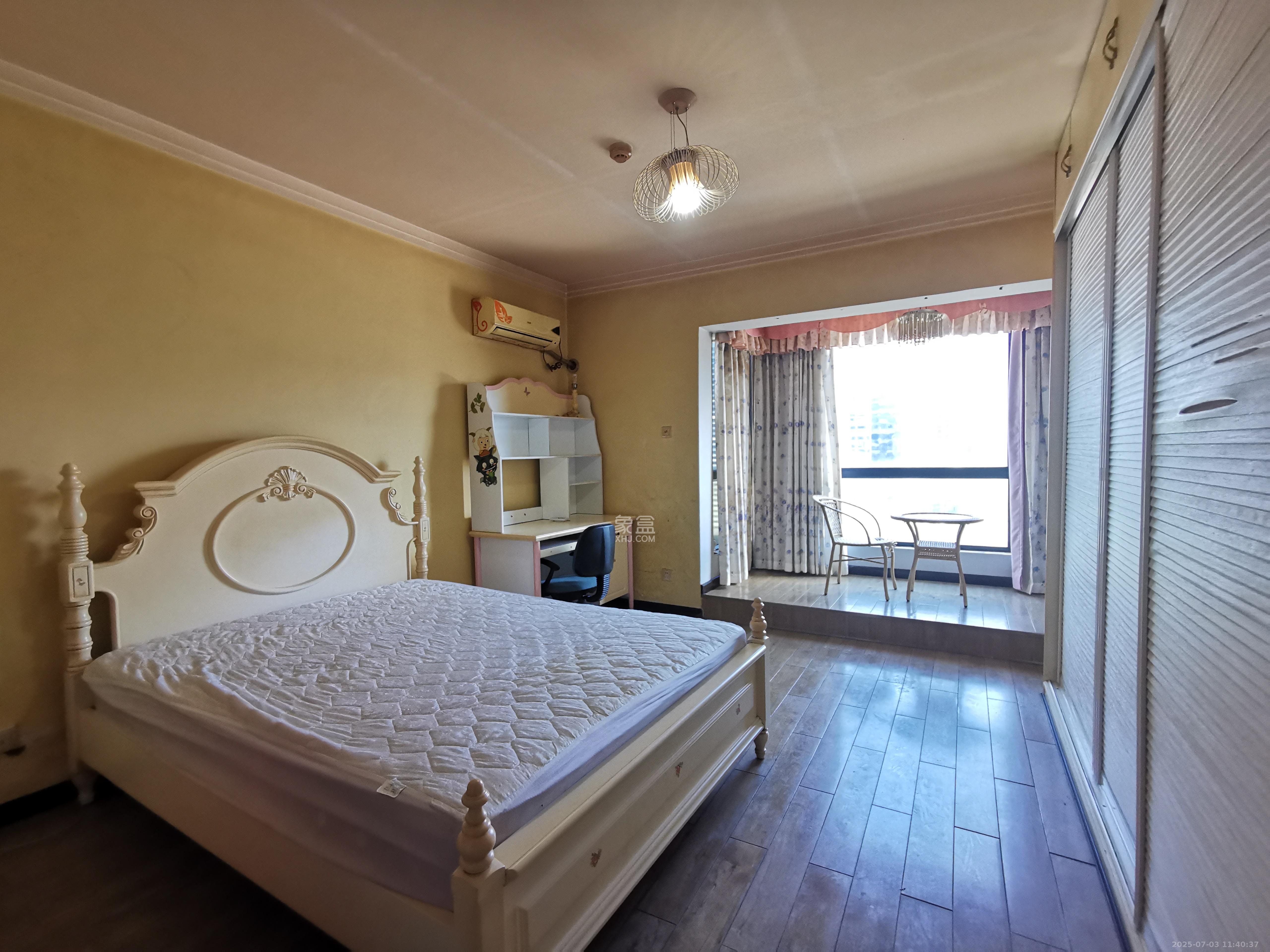 标志商务中心  1室1厅1卫    1200.0元/月 标志商务中心  1室1厅1卫    1200.0元/月室内图