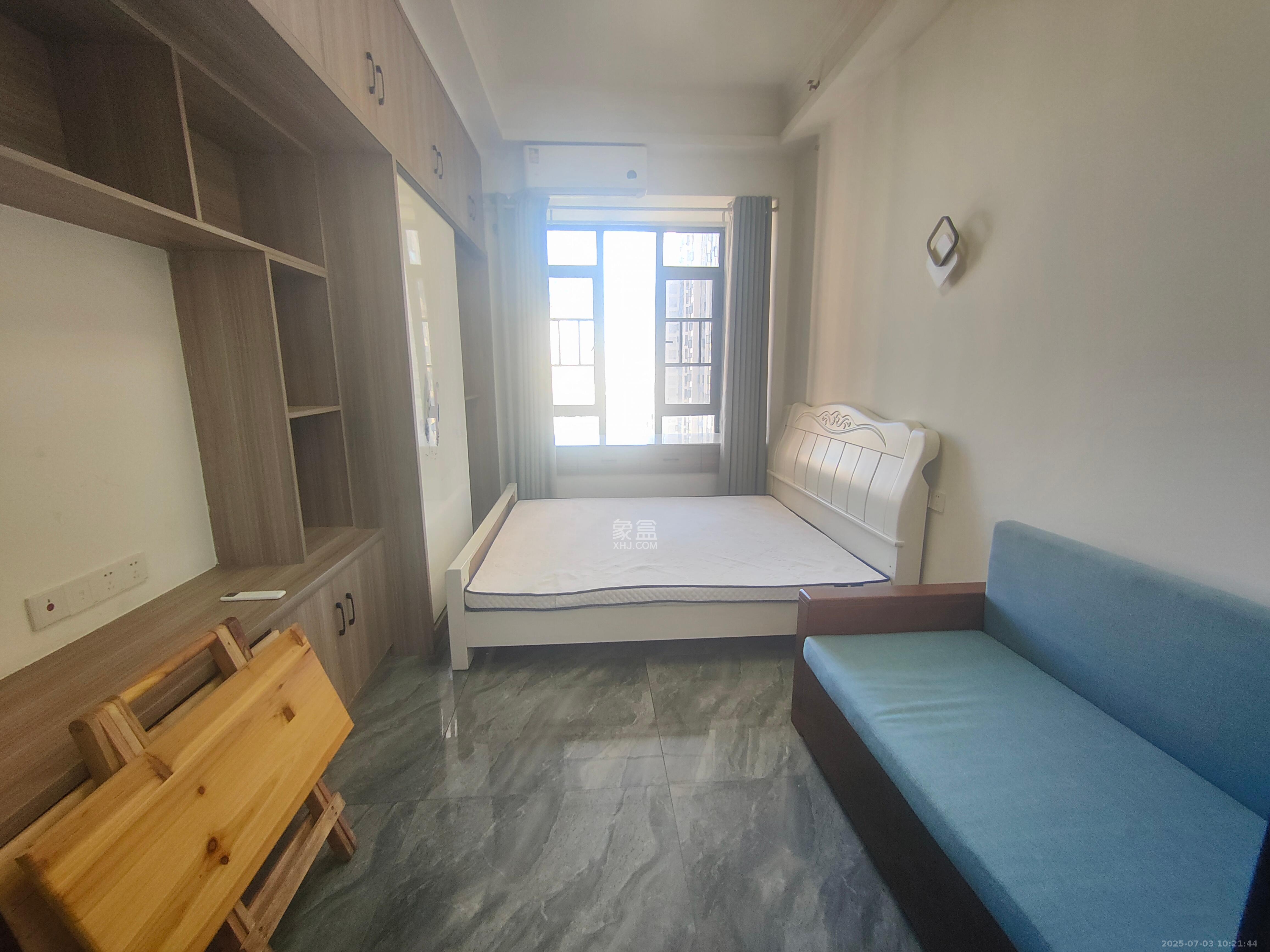 长沙高铁吾悦广场 1室1厅1卫 1600.0元/月 长沙高铁吾悦广场 1室1厅1卫 1600.0元/月室内图