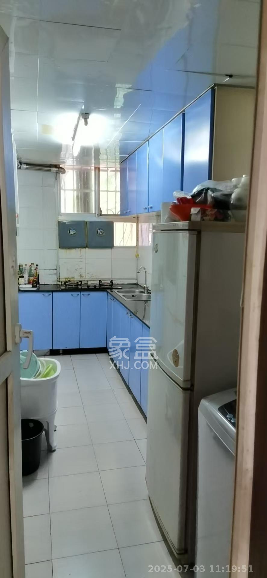 学院新村  2室1厅1卫    3200.0元/月 学院新村  2室1厅1卫    3200.0元/月室内图