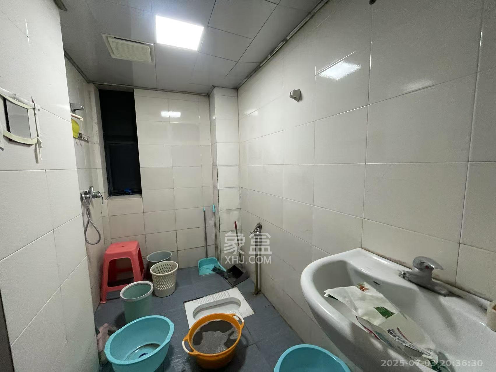 中江国际花城  3室2厅2卫    3000.0元/月室内图