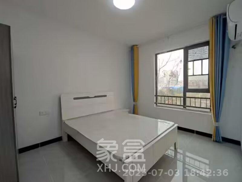 长房时代城  3室2厅2卫   3200.00元/月室内图