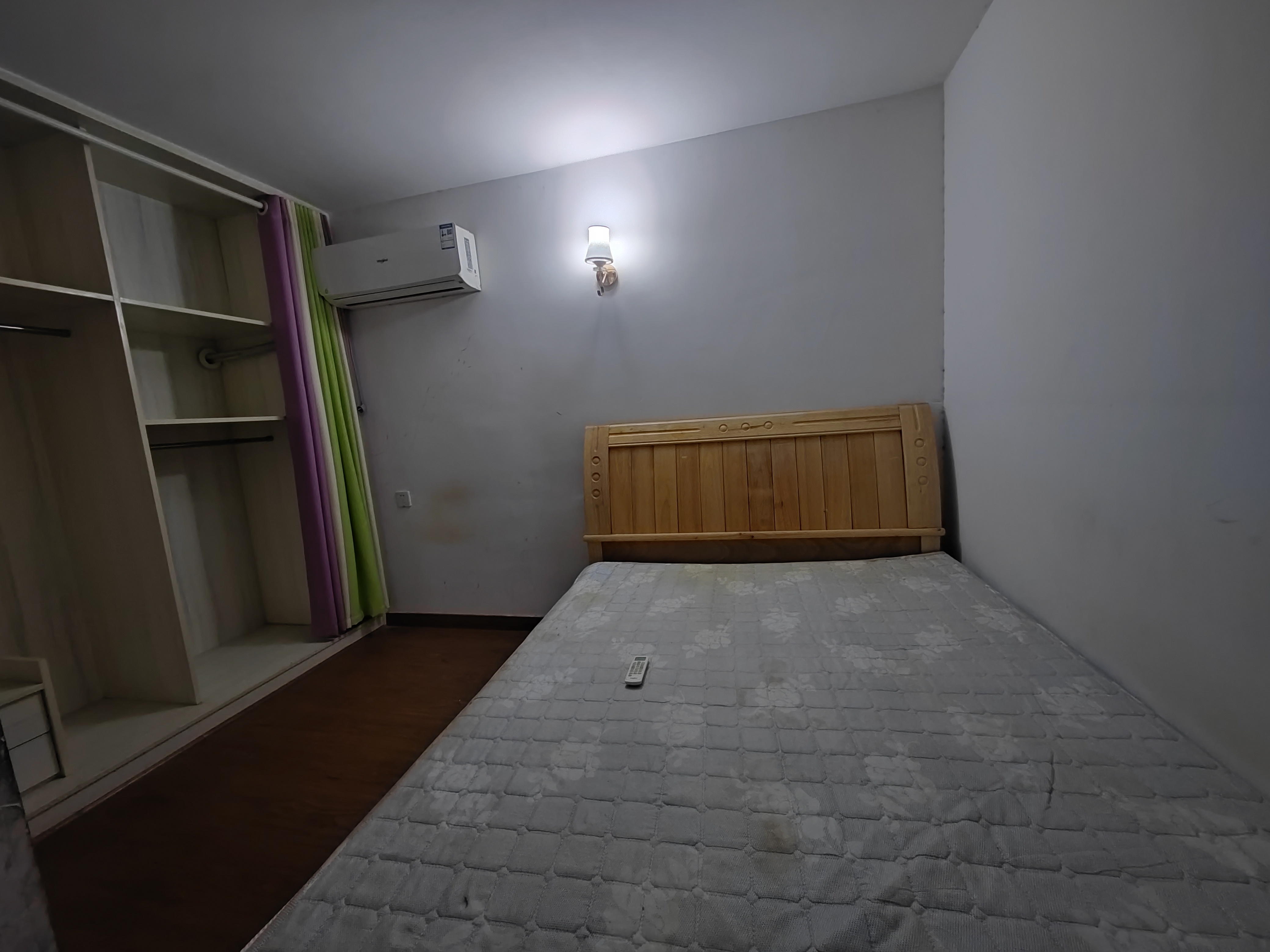 九圆大厦  3室2厅2卫   1500.00元/月室内图