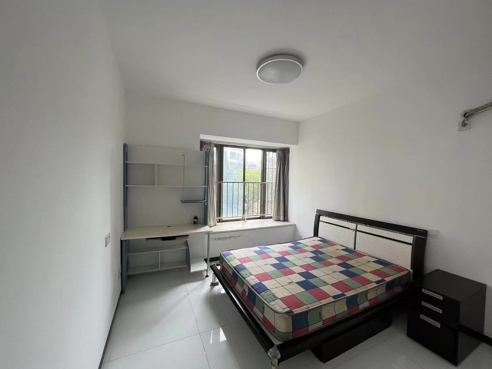 紫园A区  3室2厅2卫    4000.0元/月 紫园A区  3室2厅2卫    4000.0元/月室内图