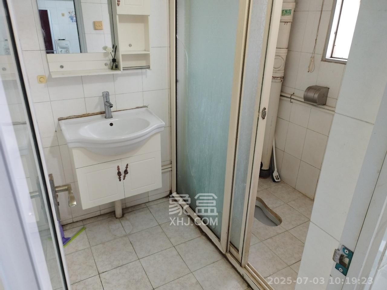 动力南苑 2室2厅1卫 1500.0元/月 动力南苑 2室2厅1卫 1500.0元/月室内图