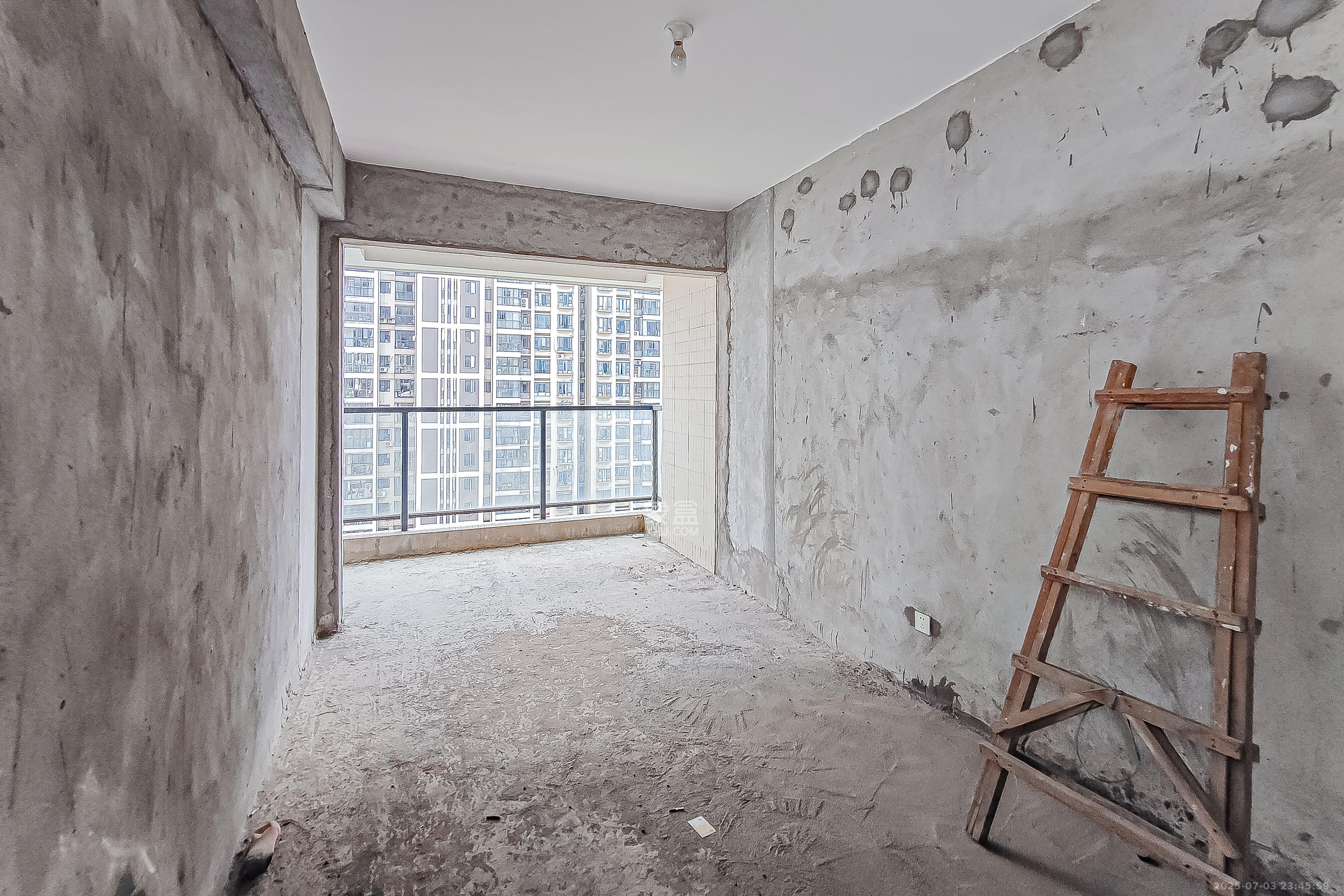 蓝山郡 4室2厅2卫 108.0万 蓝山郡 4室2厅2卫 108.0万卧室