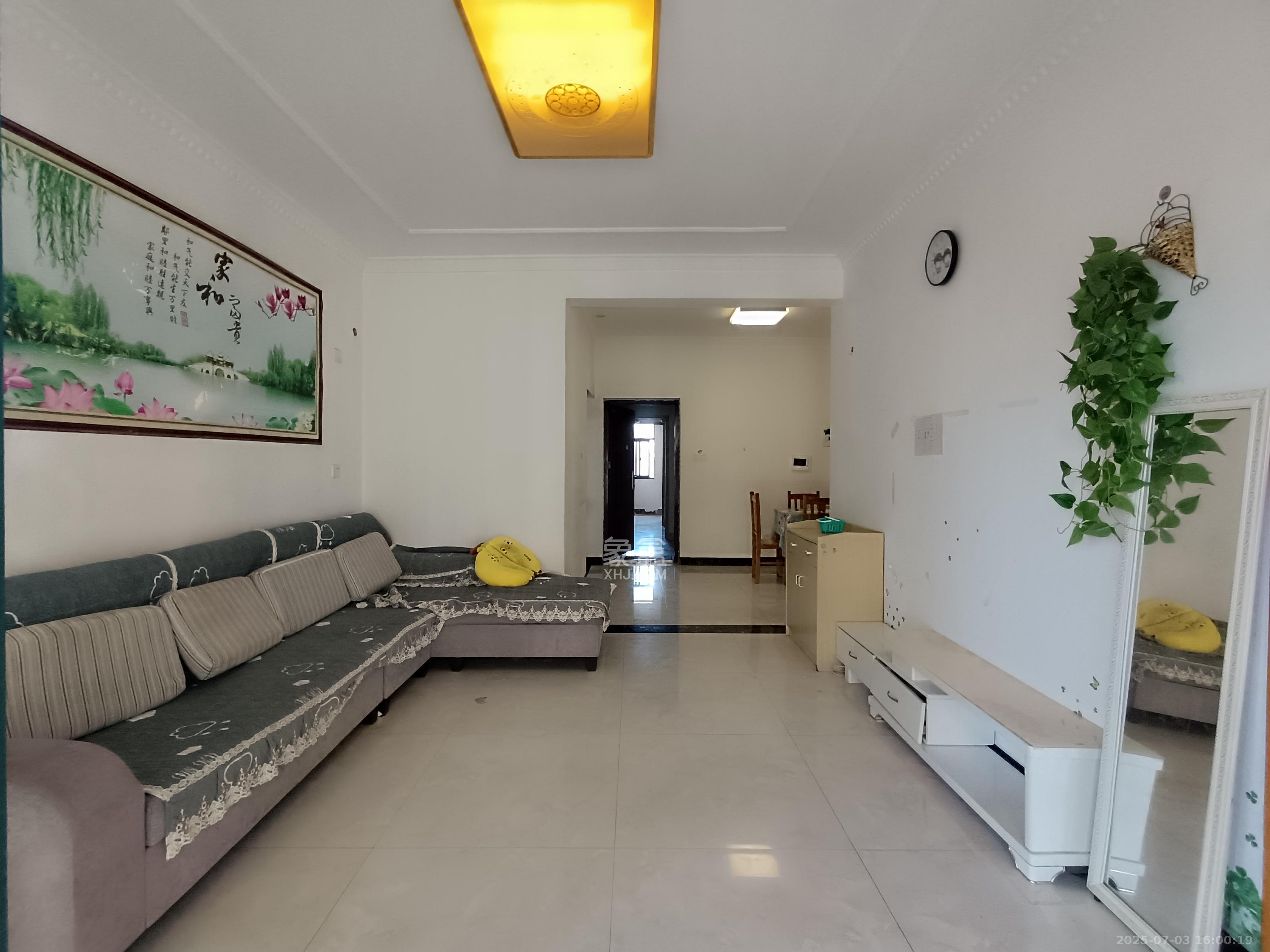 洋湖时代 3室2厅1卫 2000.0元/月 洋湖时代 3室2厅1卫 2000.0元/月室内图