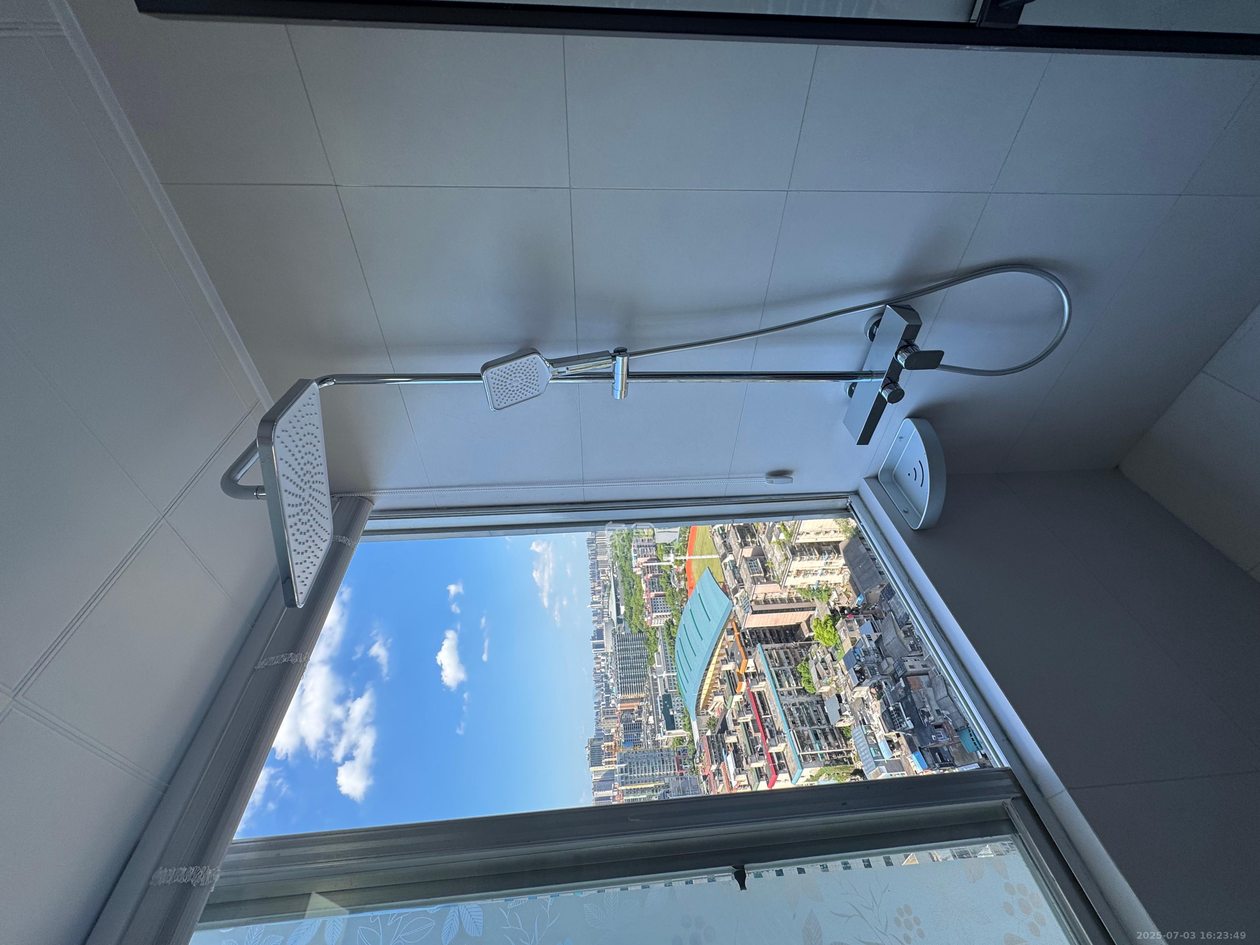 建鸿达现代城 2室2厅1卫 4200.0元/月 建鸿达现代城 2室2厅1卫 4200.0元/月室内图