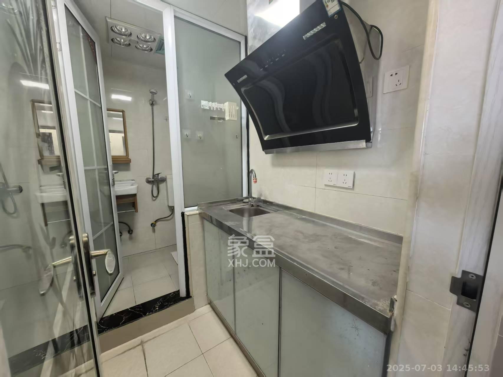 润泽园  1室1厅1卫    1200.0元/月 润泽园  1室1厅1卫    1200.0元/月室内图