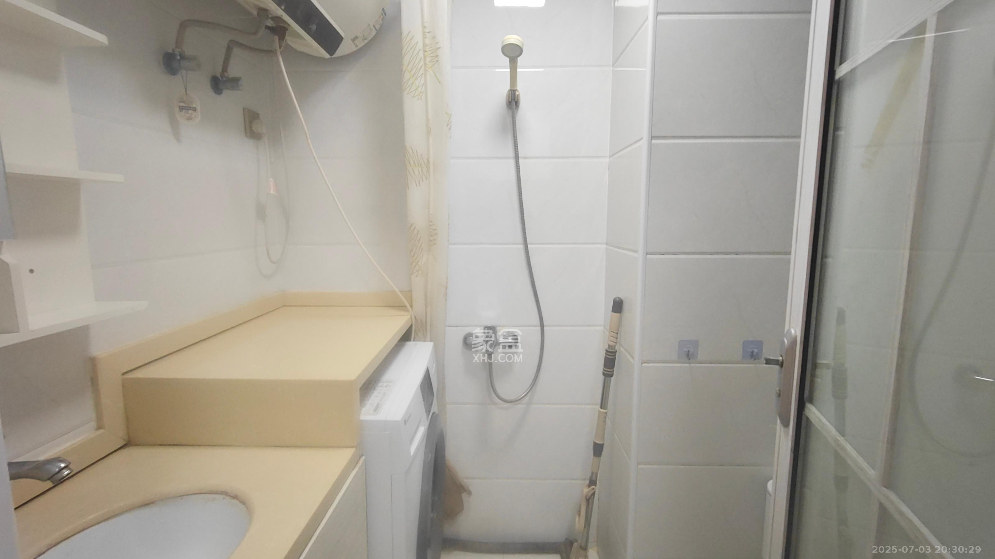达美美立方  1室1厅1卫   1650.00元/月室内图