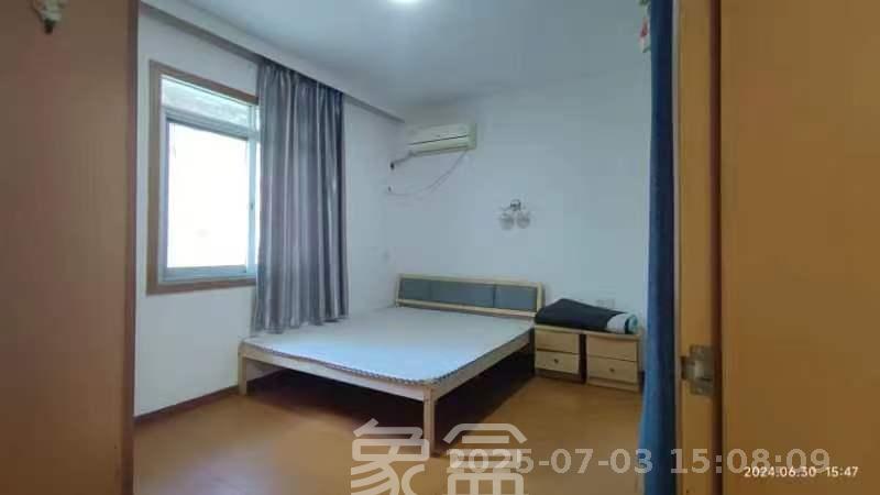 二机小区 3室1厅1卫 1600.0元/月 二机小区 3室1厅1卫 1600.0元/月室内图