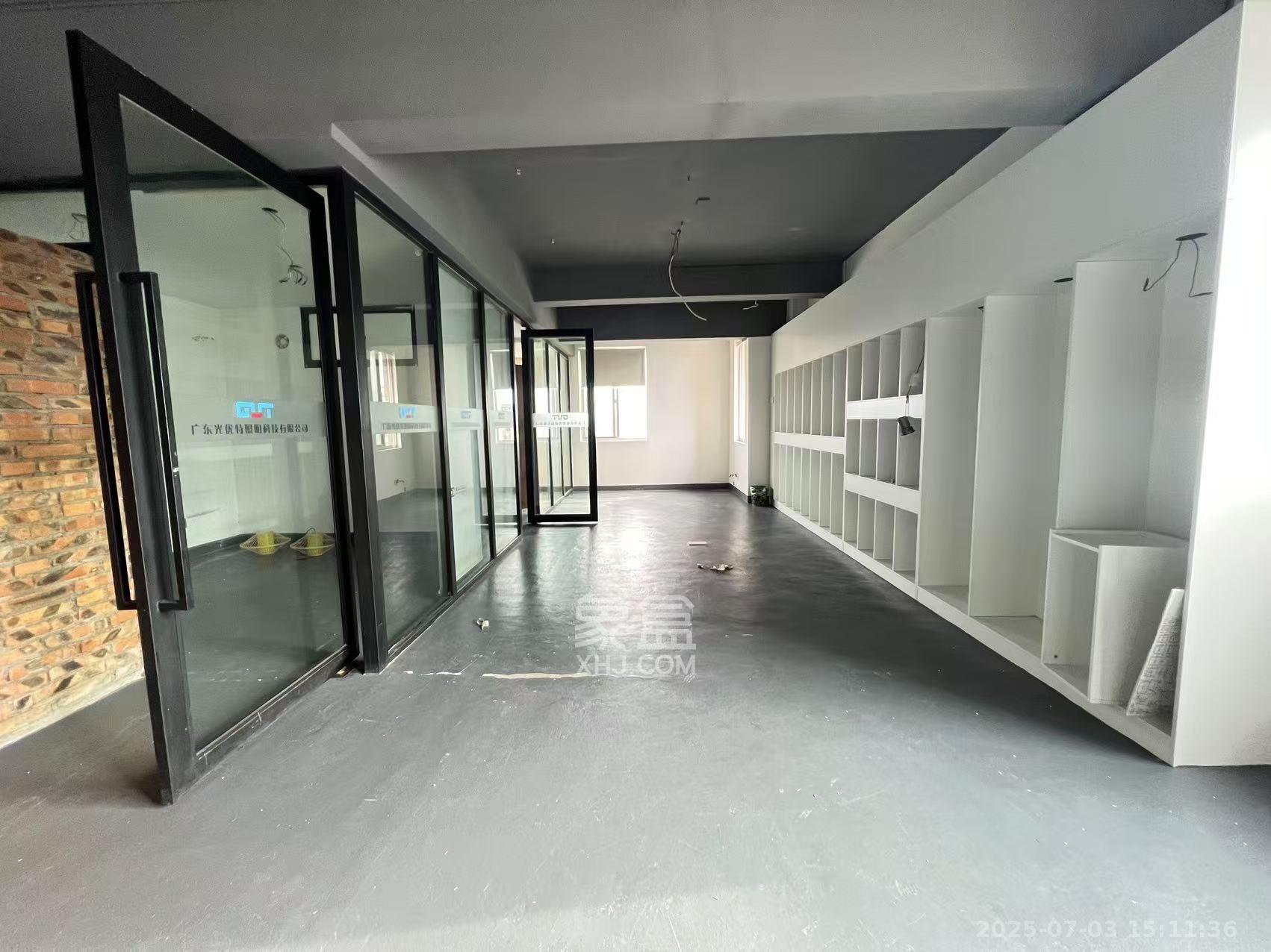 上河国际B座 2室1厅1卫 2600.0元/月 上河国际B座 2室1厅1卫 2600.0元/月室内图