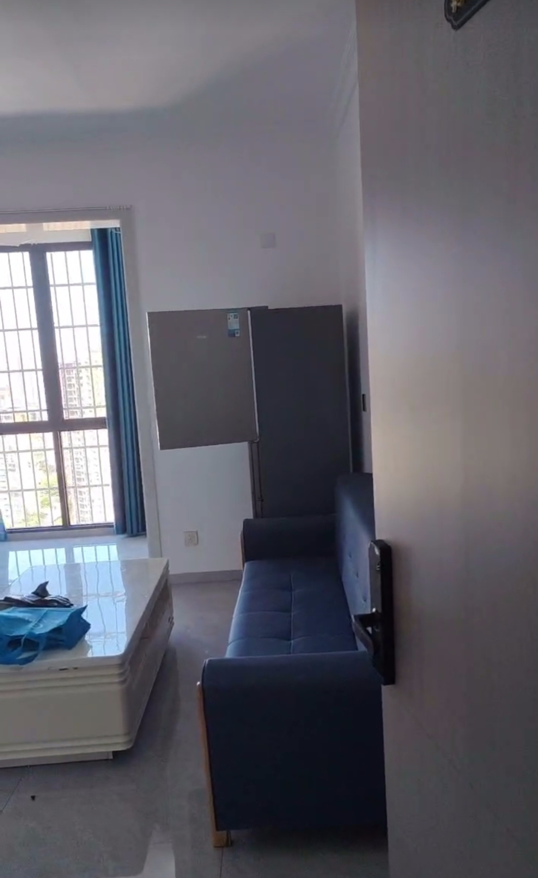 长湖新村 1室1厅1卫 1300.0元/月 长湖新村 1室1厅1卫 1300.0元/月室内图