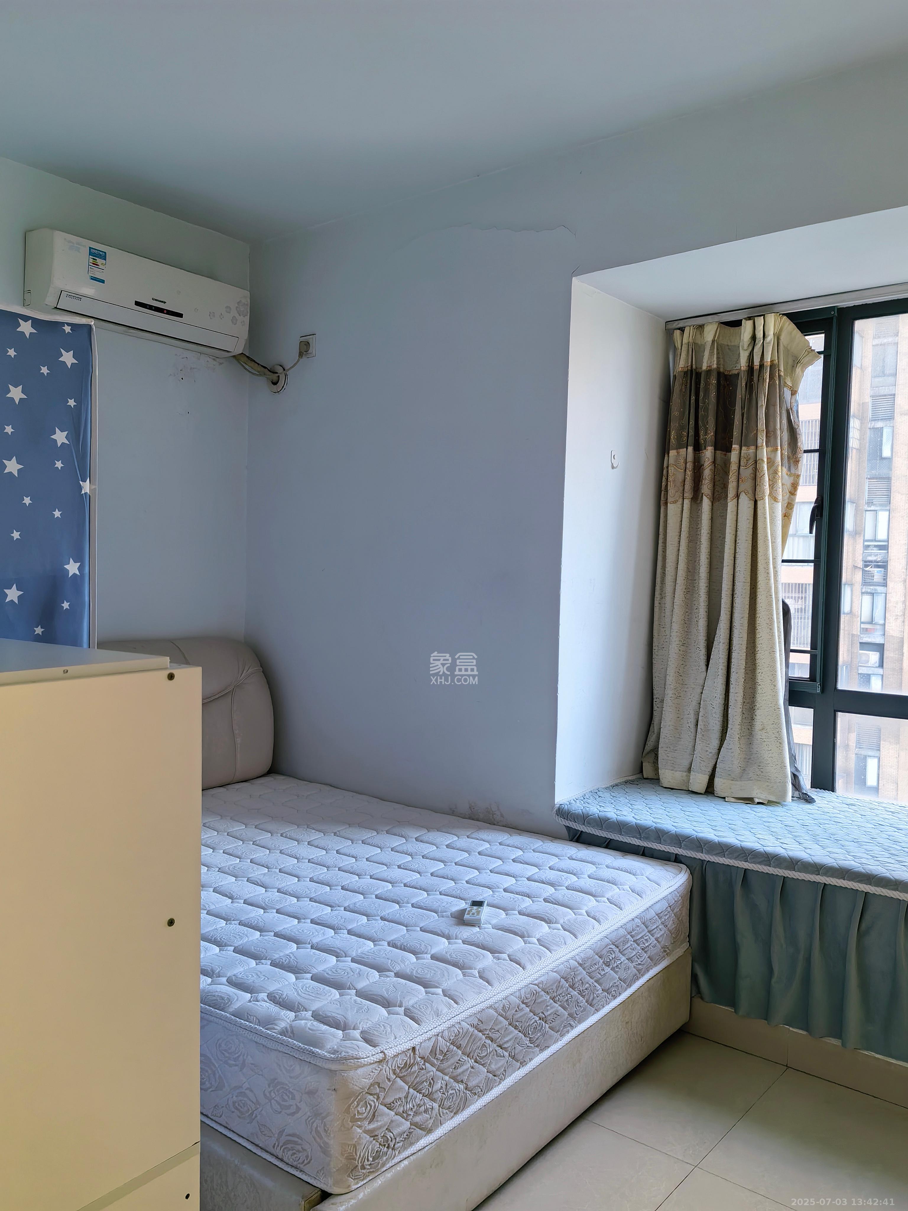 凯轩云顶  1室1厅1卫    1500.0元/月 凯轩云顶  1室1厅1卫    1500.0元/月室内图