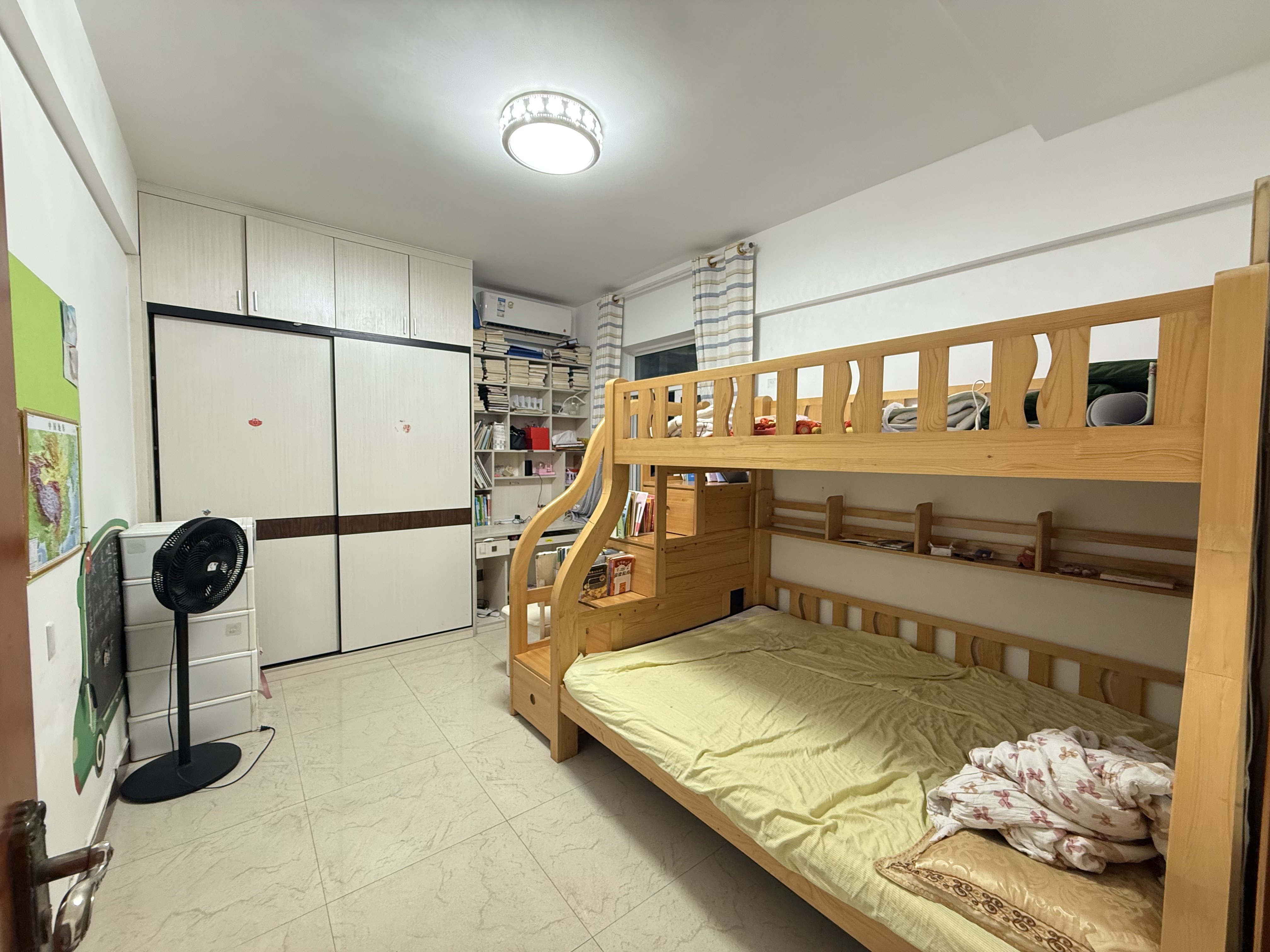 兆南绿岛家园  2室2厅1卫   136.00万室内图