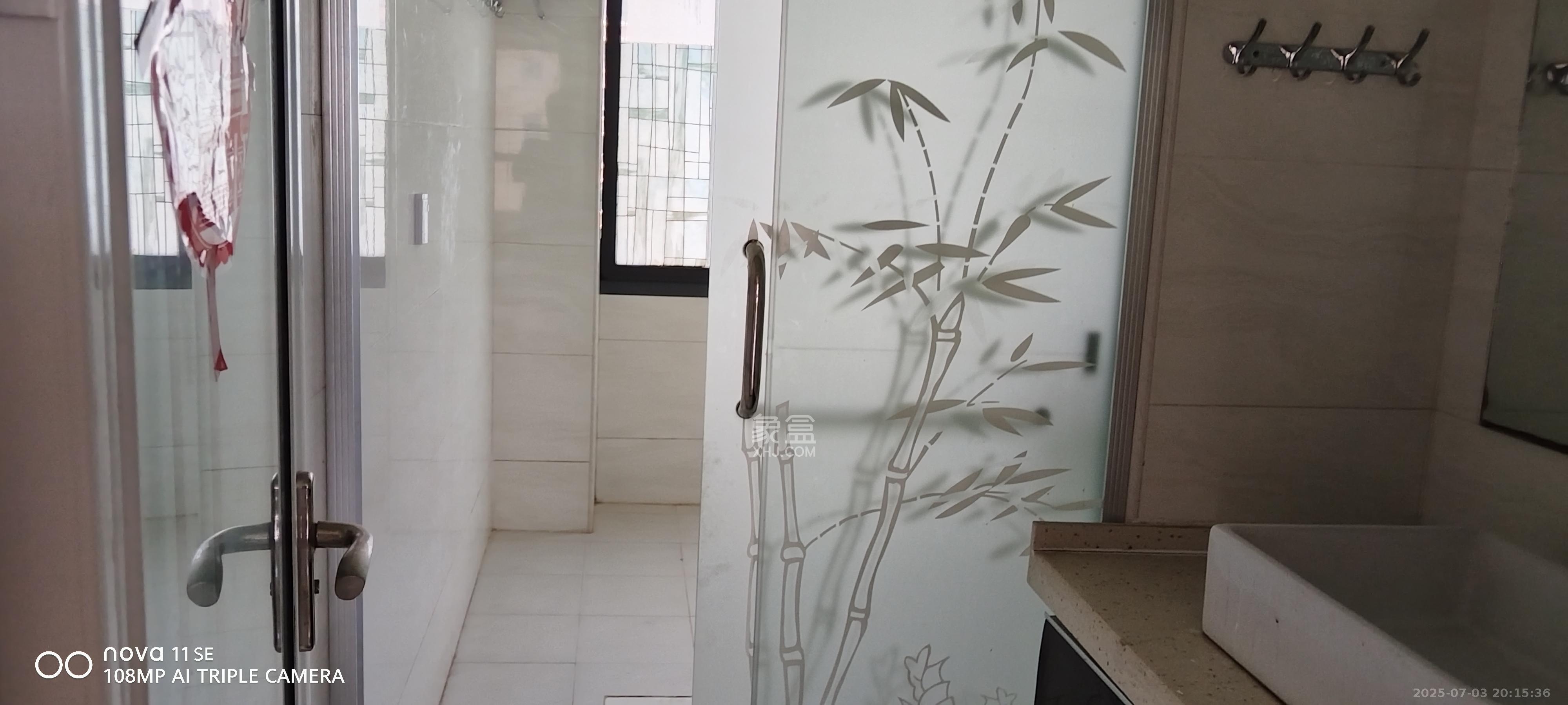 五矿万境水岸一期(万境水岸嘉苑) 3室2厅2卫 2650.0元/月 五矿万境水岸一期(万境水岸嘉苑) 3室2厅2卫 2650.0元/月室内图