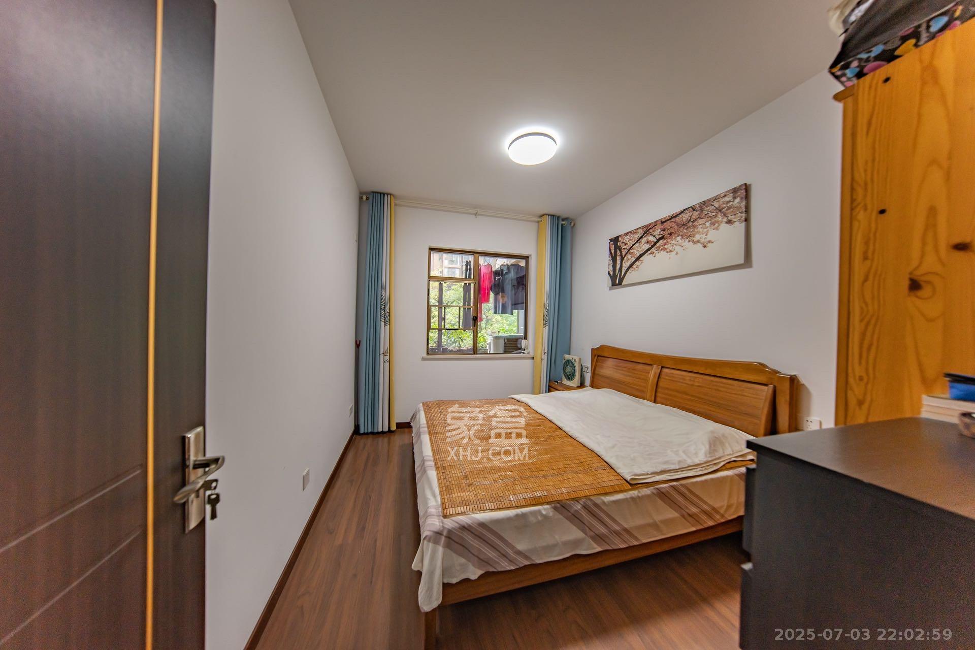 江山帝景哈佛  3室2厅2卫    2300.0元/月 江山帝景哈佛  3室2厅2卫    2300.0元/月室内图