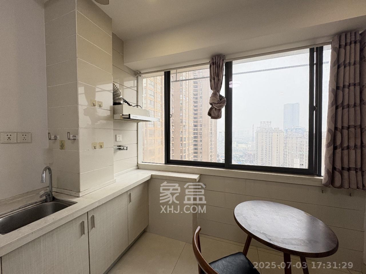 佐佑大厦  1室1厅1卫    900.0元/月 佐佑大厦  1室1厅1卫    900.0元/月室内图