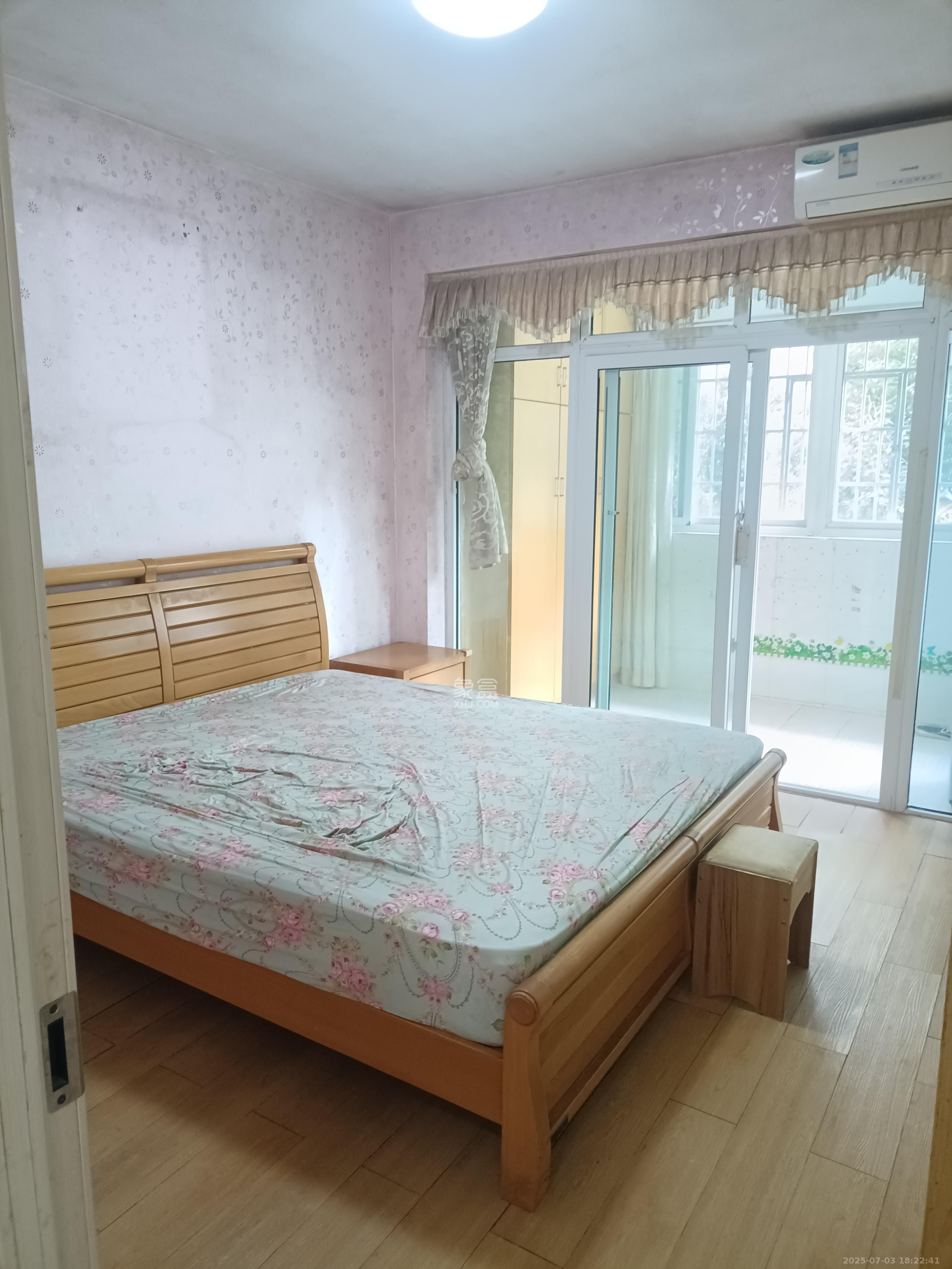 绿洲景芳  3室2厅1卫   2000.00元/月室内图