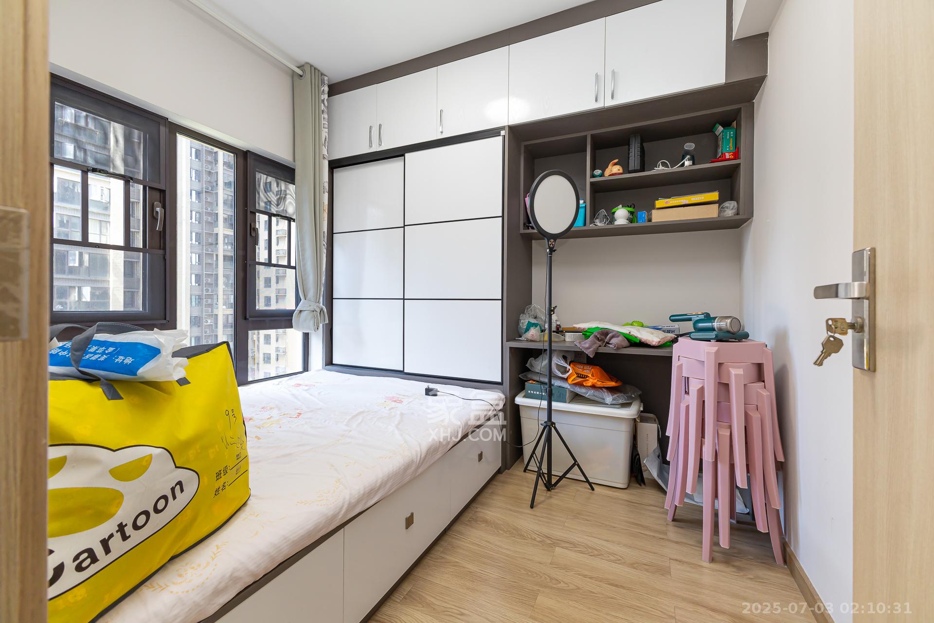 时代倾城五期 1室0厅0卫 93.0万 时代倾城五期 1室0厅0卫 93.0万卧室