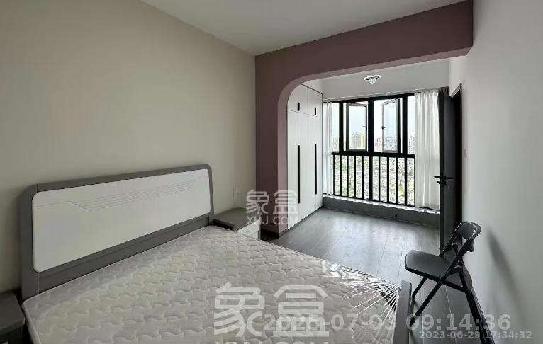 金沅公馆  3室2厅1卫   2300.00元/月室内图
