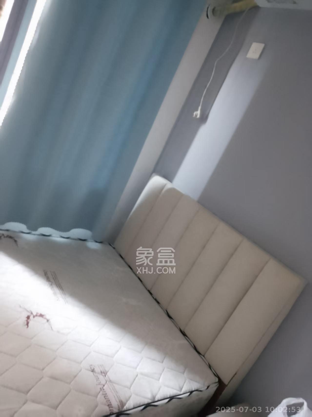 长房明宸府  4室1厅1卫   2500.00元/月室内图